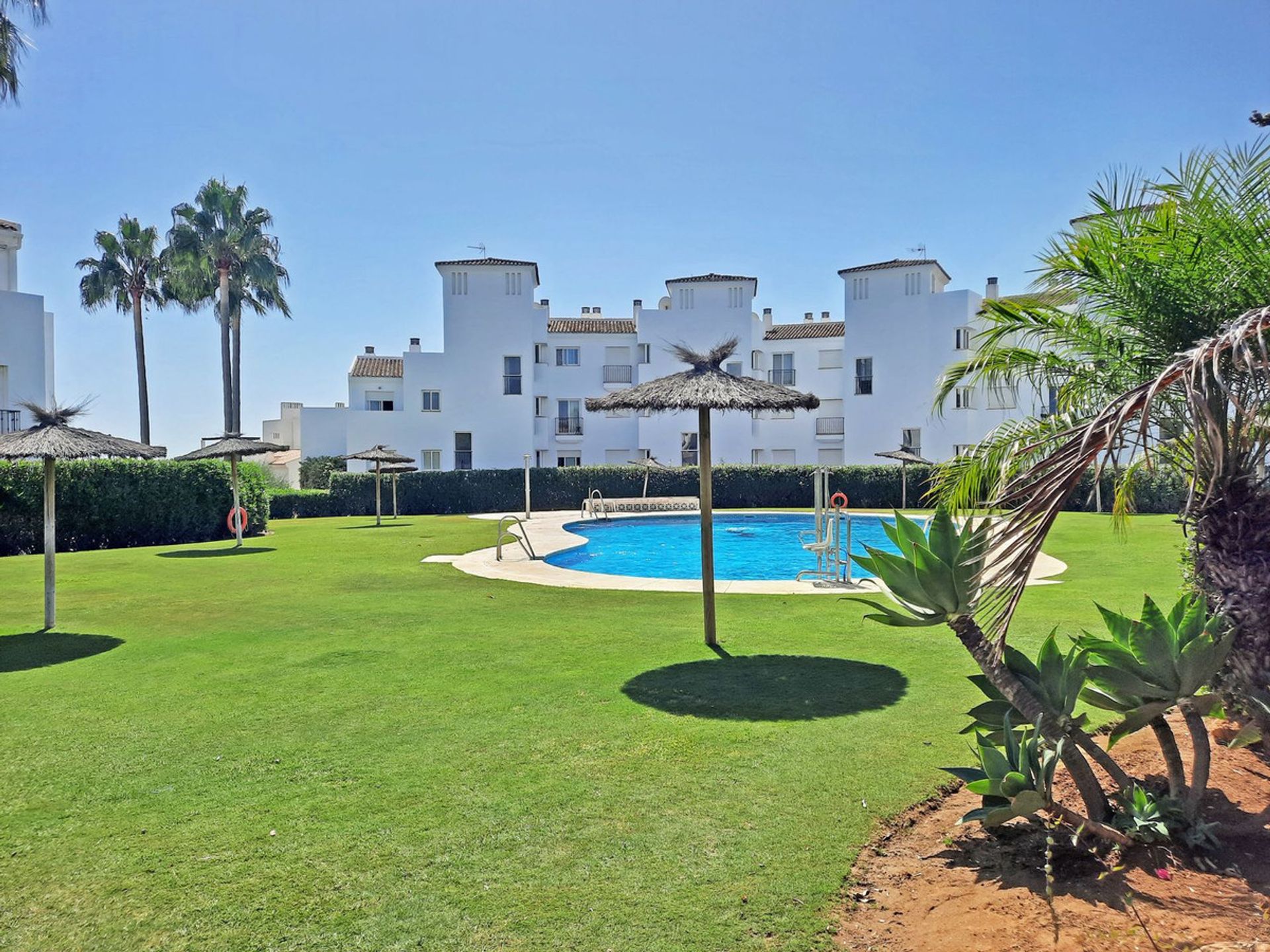 Condominio en Castillo de Sabinillas, Andalucía 10225641