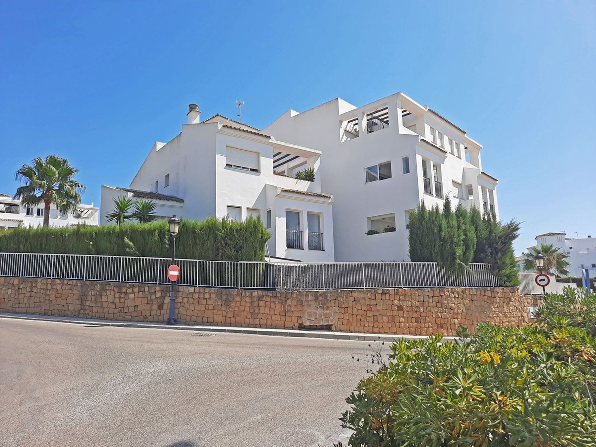 Condominio en Castillo de Sabinillas, Andalucía 10225641