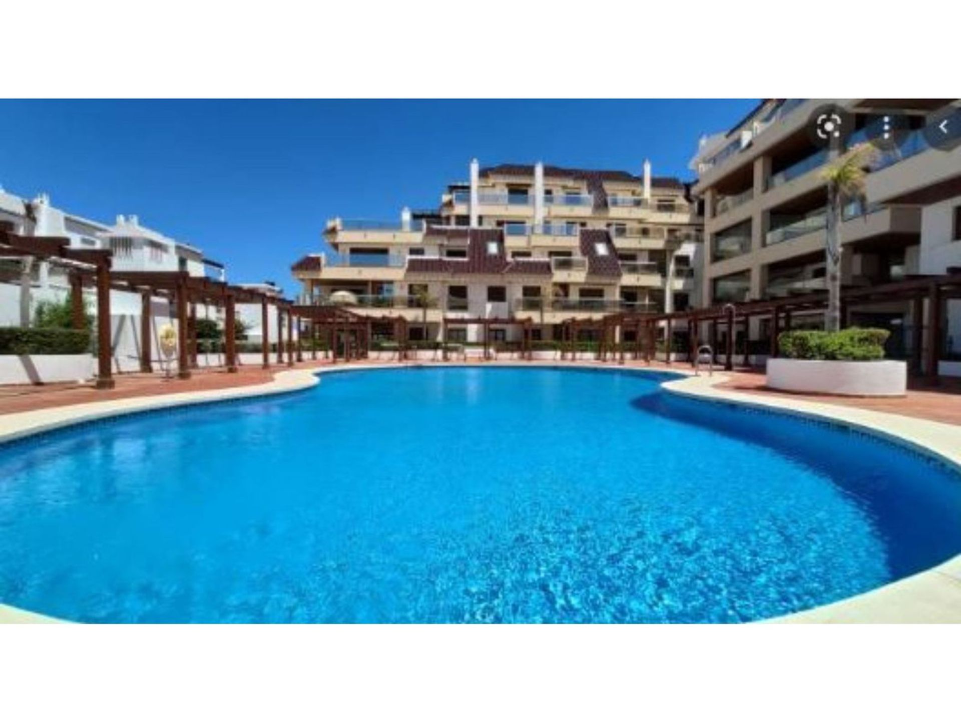 Condominium in Castillo de Sabinillas, Andalusië 10225647