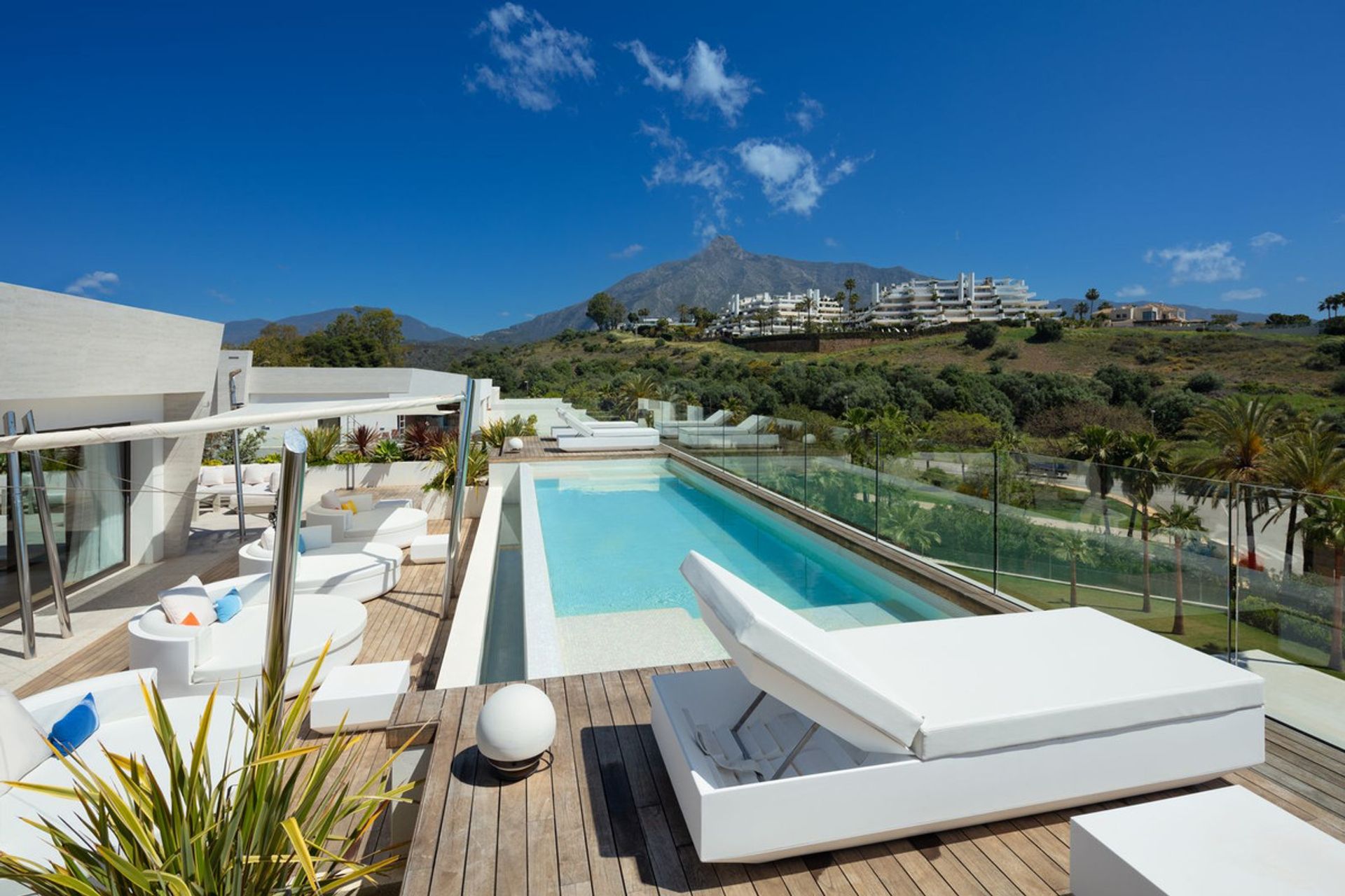 loger dans Marbella, Andalousie 10225668