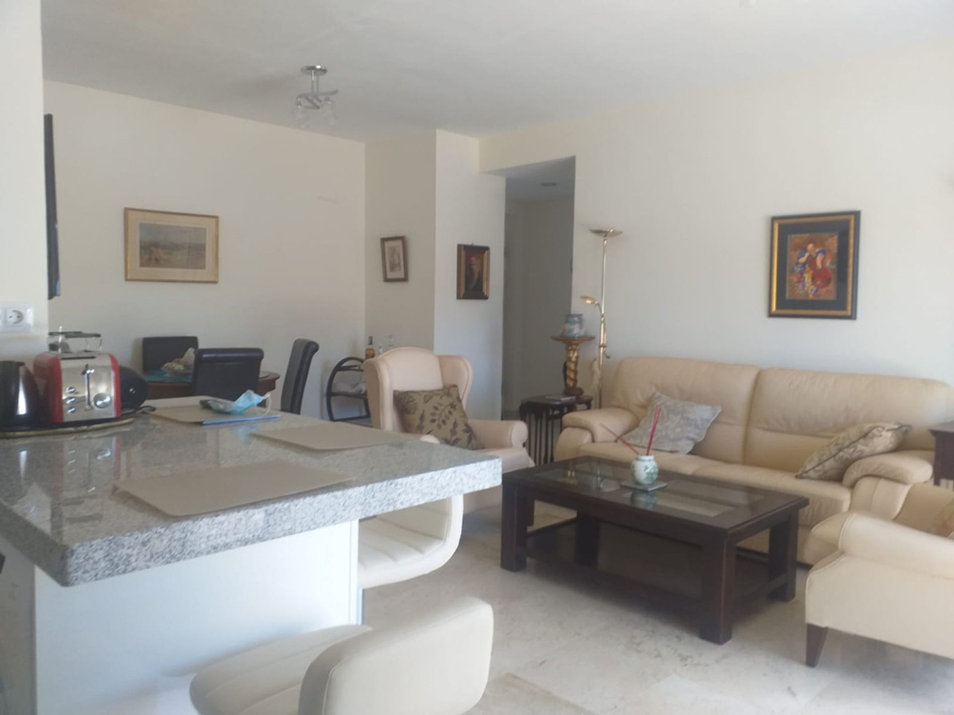 Condominio en San Pedro de Alcántara, Andalucía 10226053