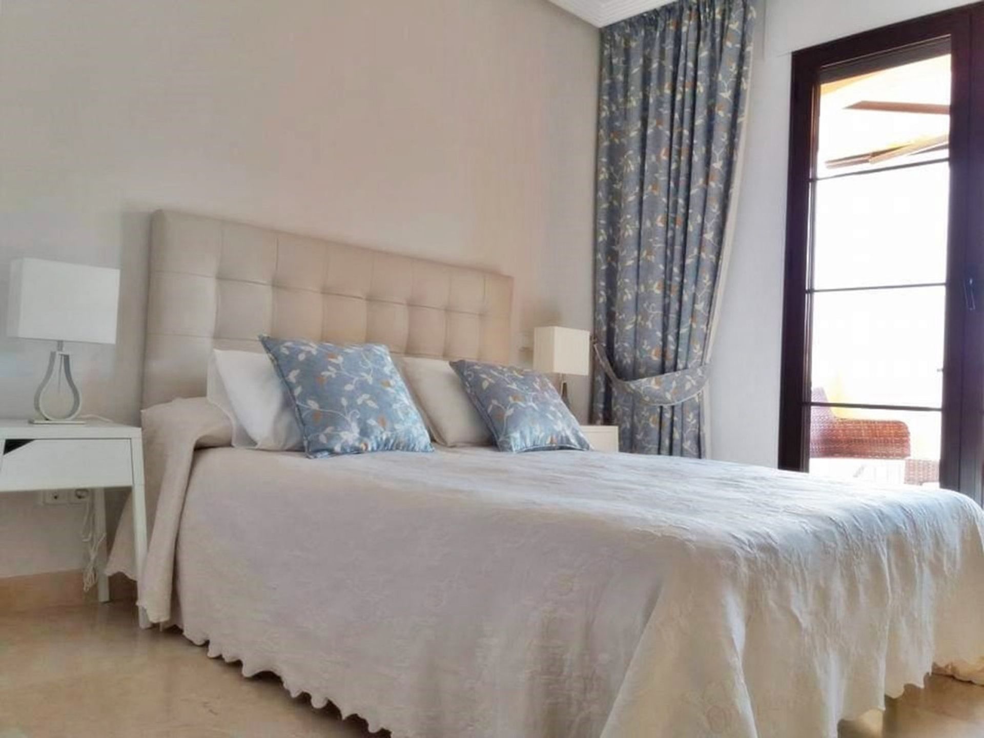 Condominio en Benahavís, Andalusia 10226095