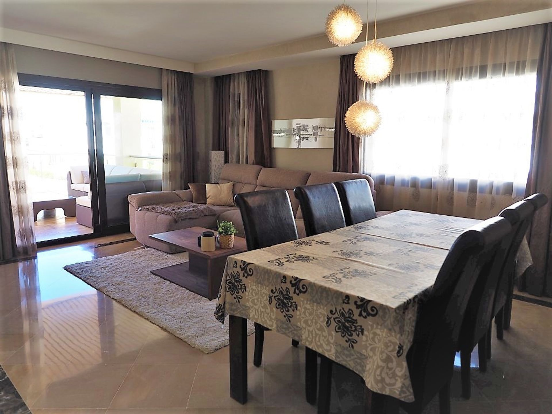 Condominium dans Puerto de la Duquesa, Andalusia 10226480