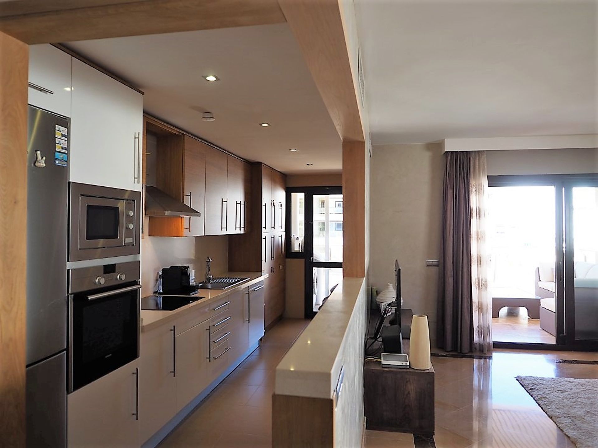 Condominio en Puerto de la Duquesa, Andalusia 10226480