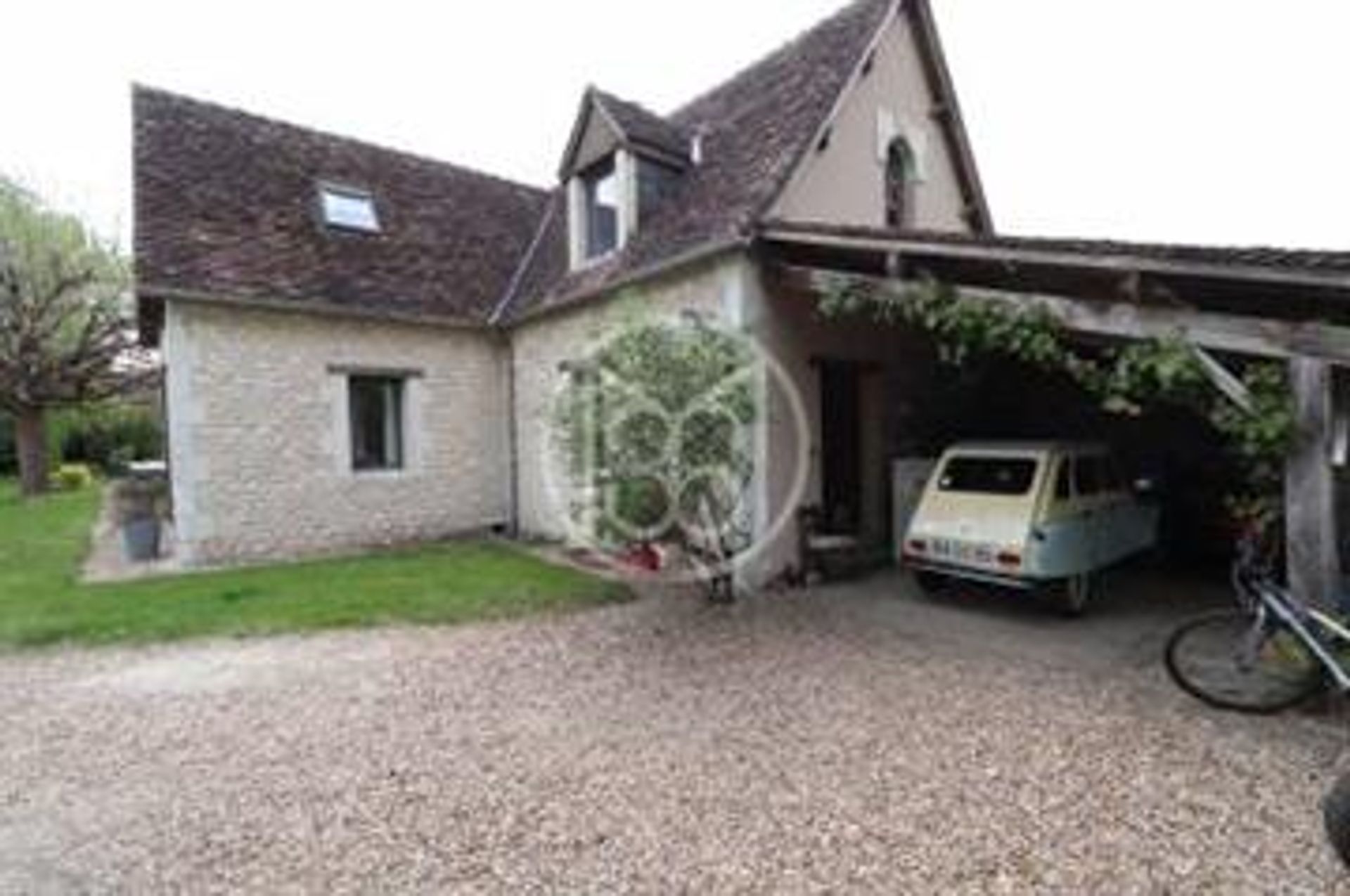 loger dans Néons-sur-Creuse, Centre-Val de Loire 10226923