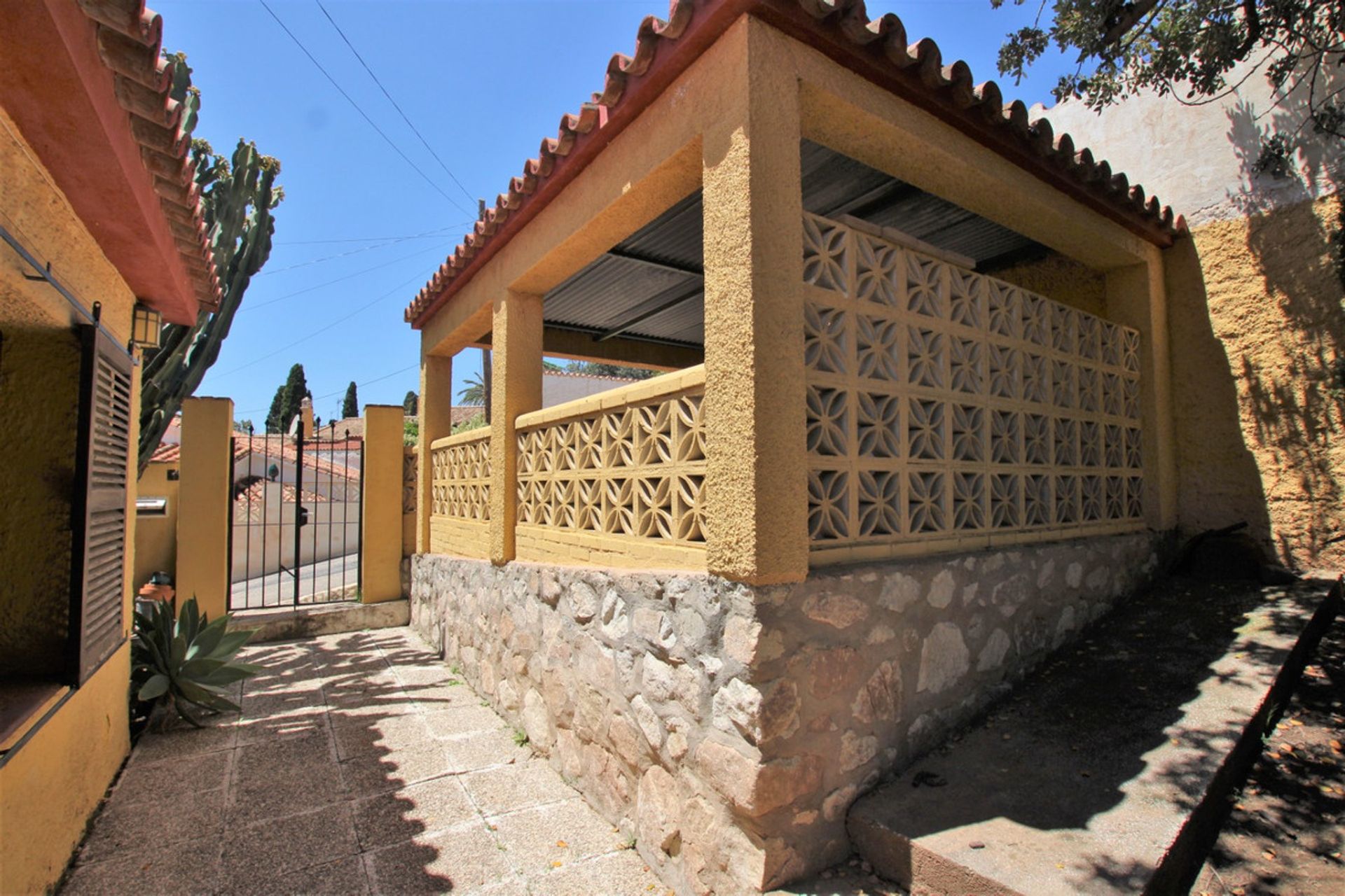 Casa nel Fuengirola, Andalucía 10227598