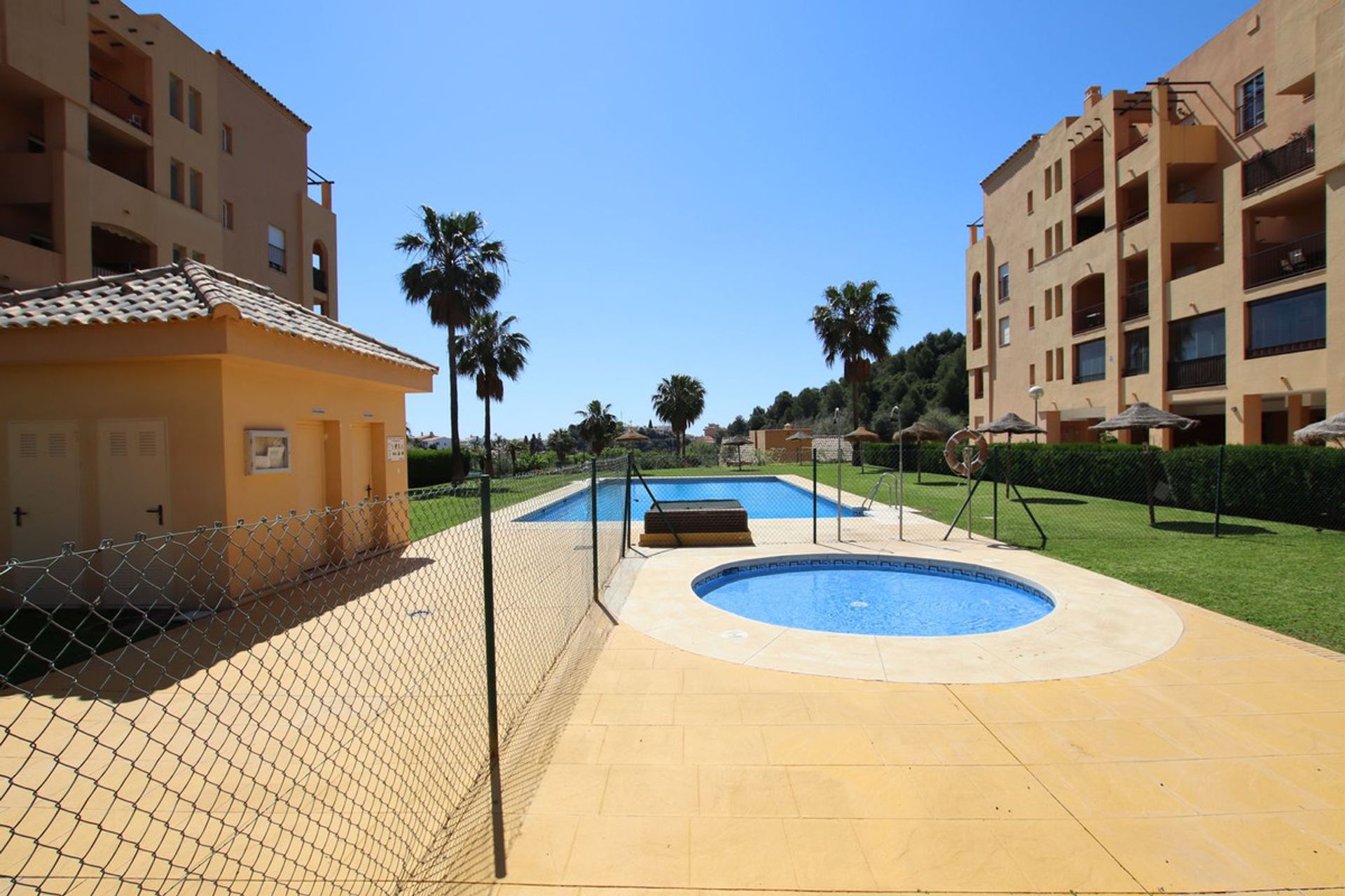 Condominium in Fuengirola, Andalucía 10227847