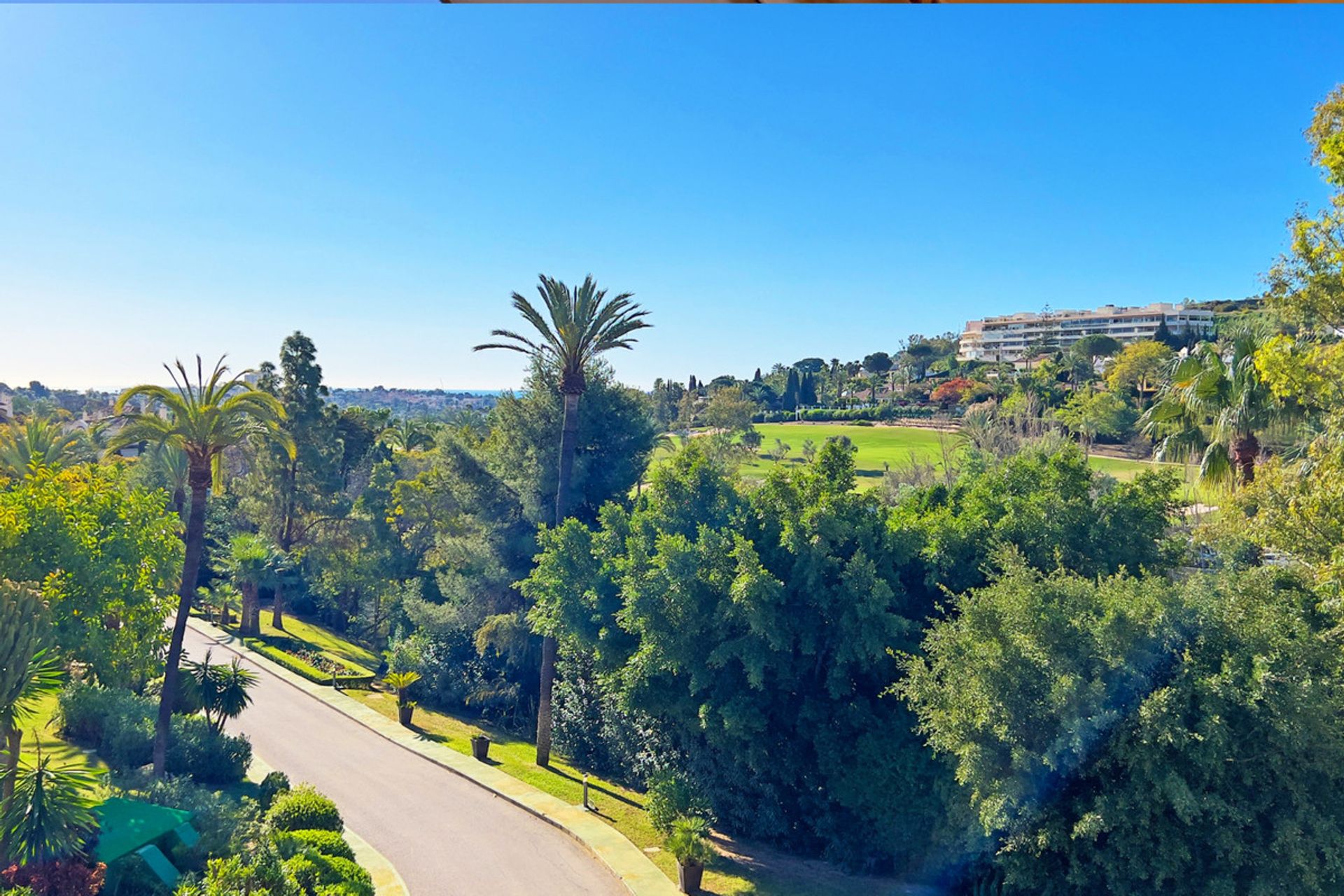 Condominium dans Marbella, Andalucía 10228236