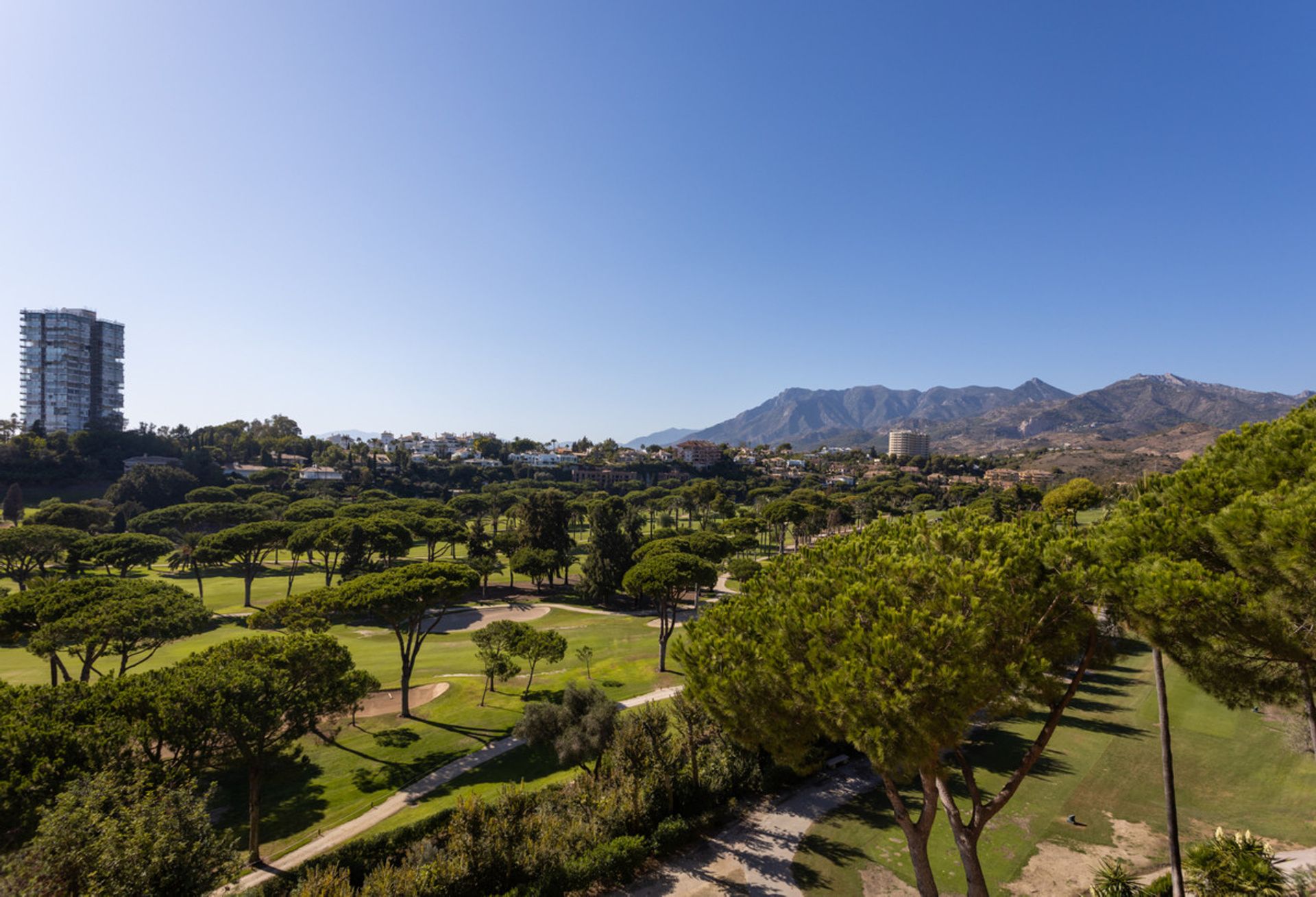 Condominium in Ojen, Andalusië 10228332