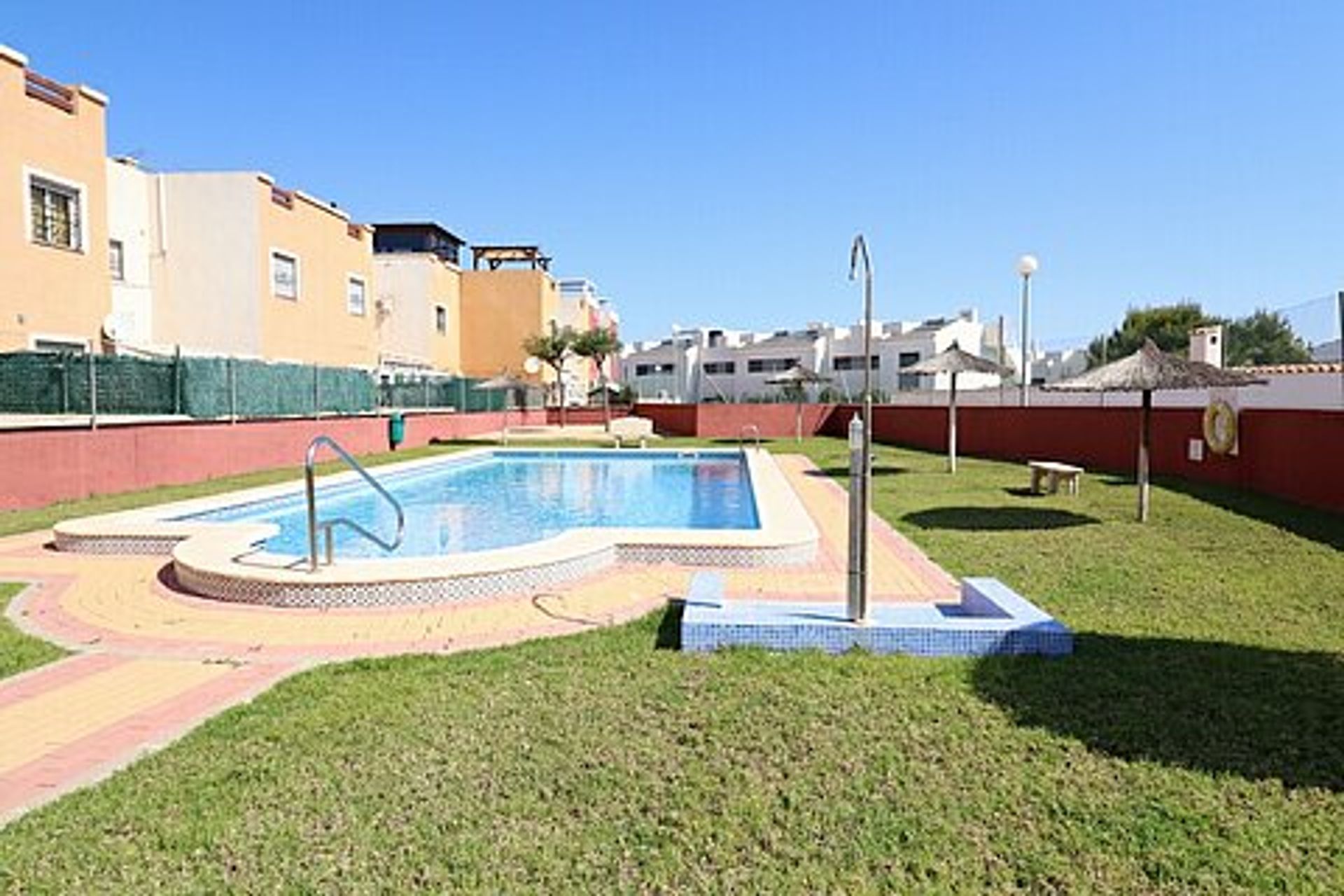 Condominio nel Torrevieja, Comunidad Valenciana 10228460