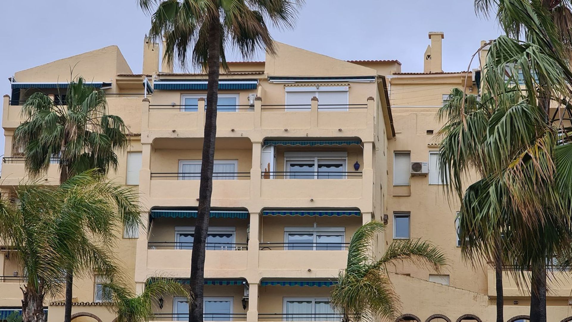 Condominium dans Benalmádena, Andalucía 10228654