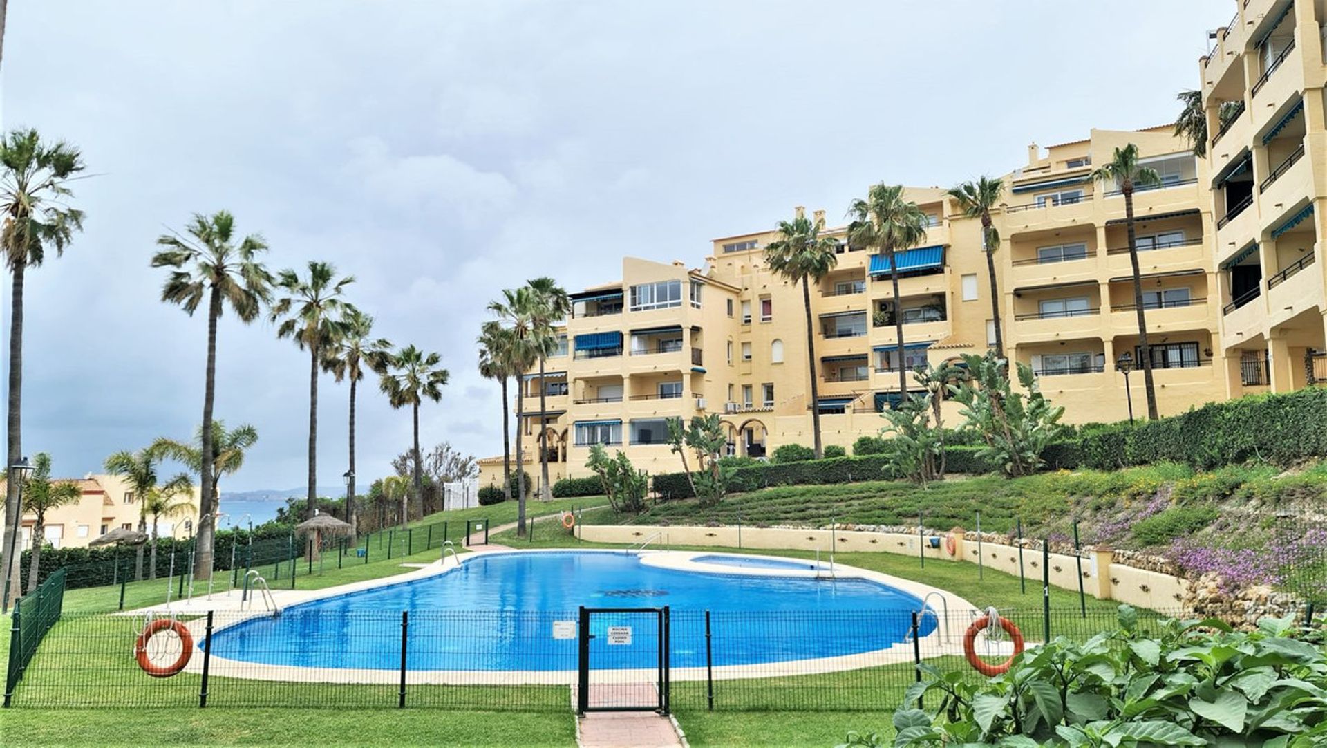 Condominium dans Arroyo de la Miel, Andalousie 10228654