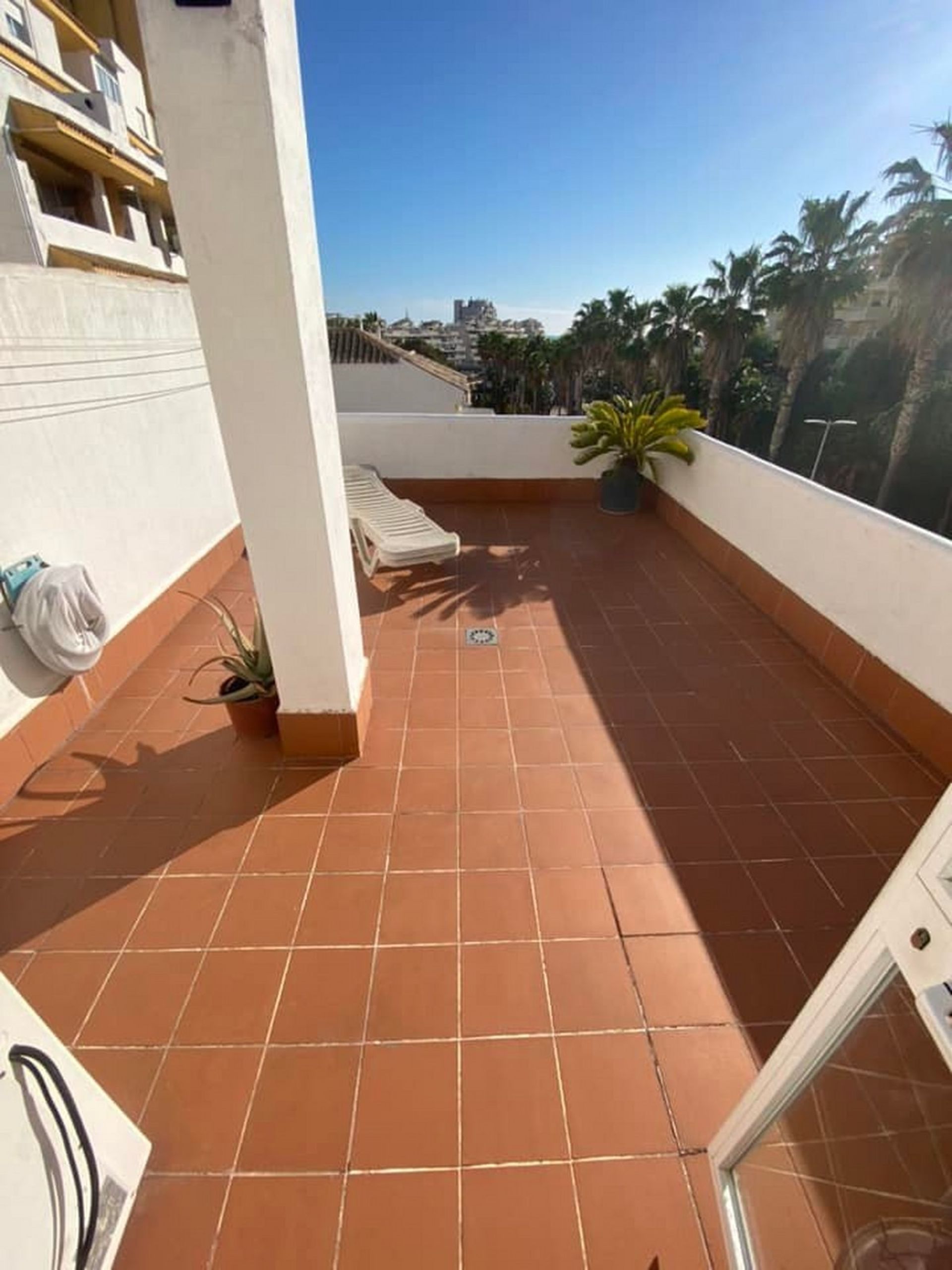 rumah dalam Benalmádena, Andalucía 10228670