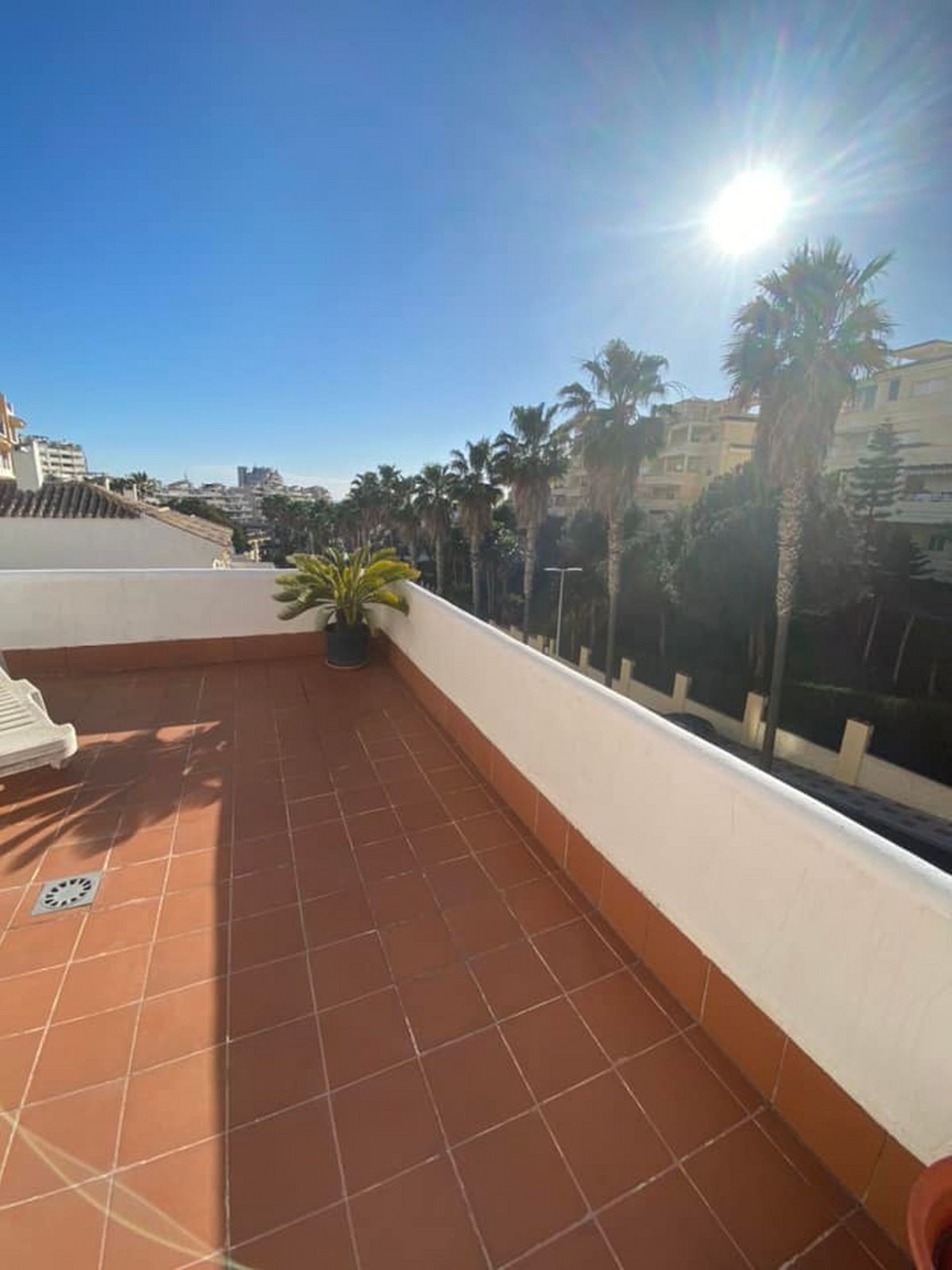 rumah dalam Benalmádena, Andalucía 10228670