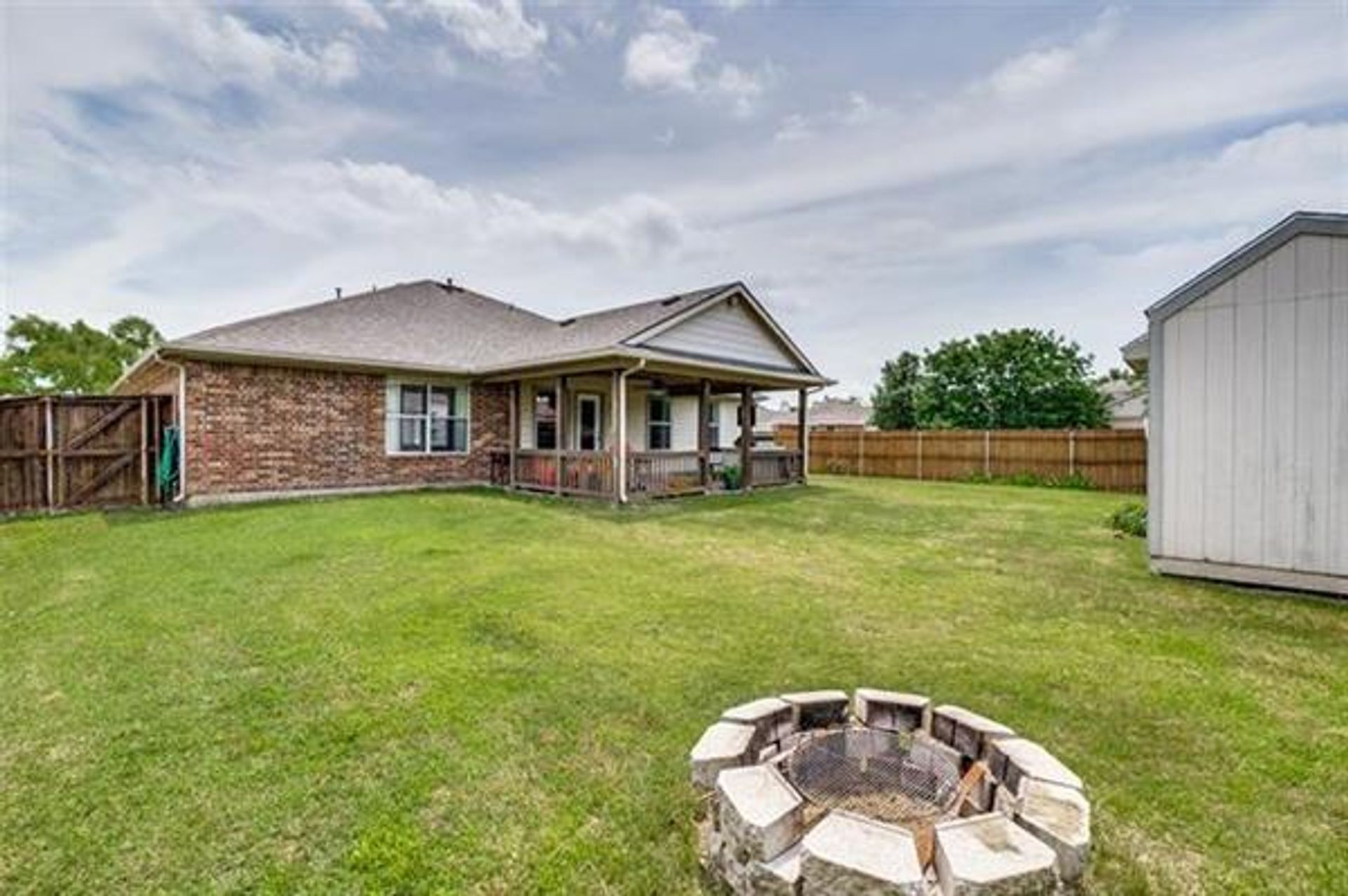 Hus i Forney, Texas 10228905