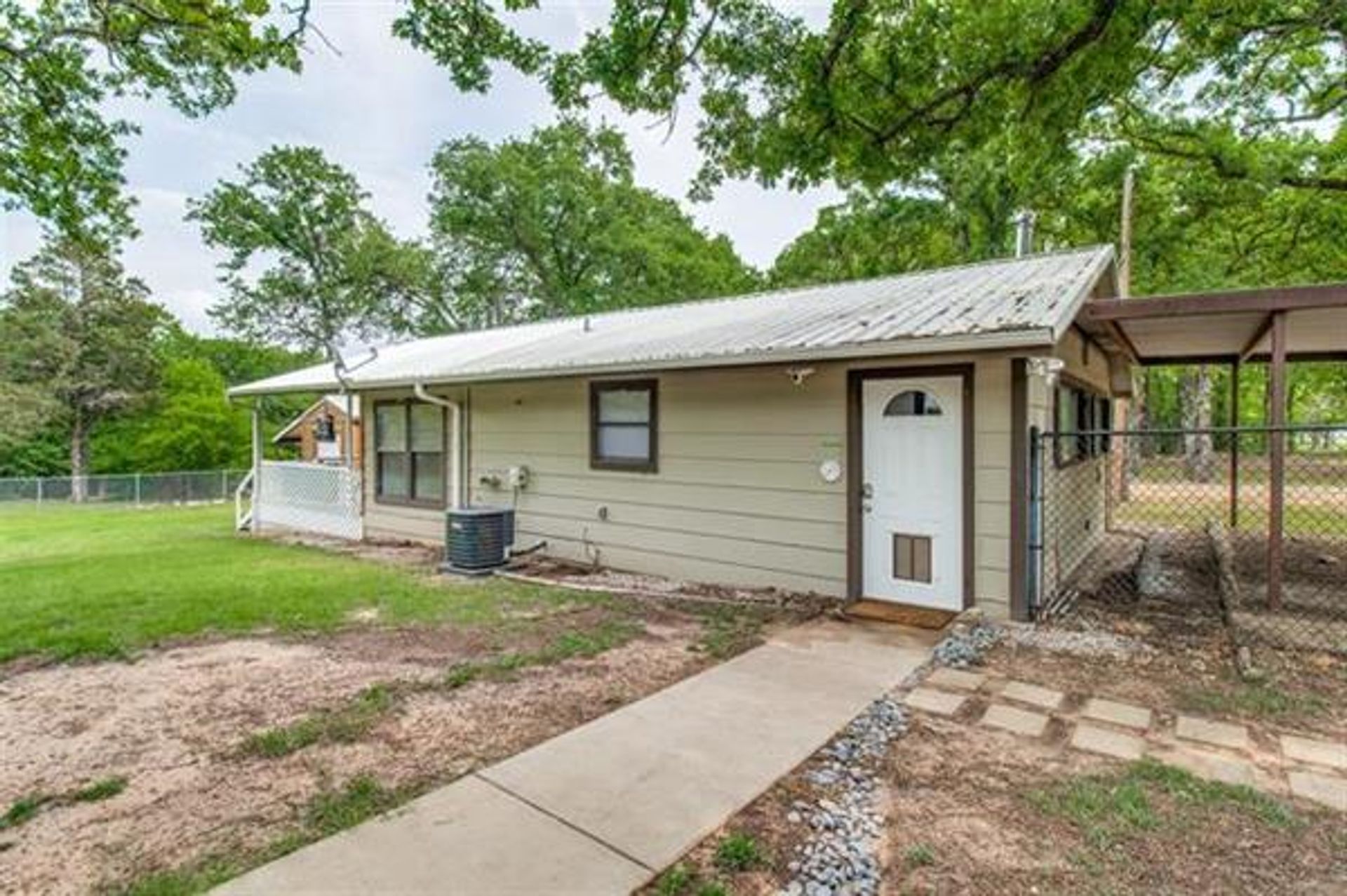 بيت في Gordonville, Texas 10228989