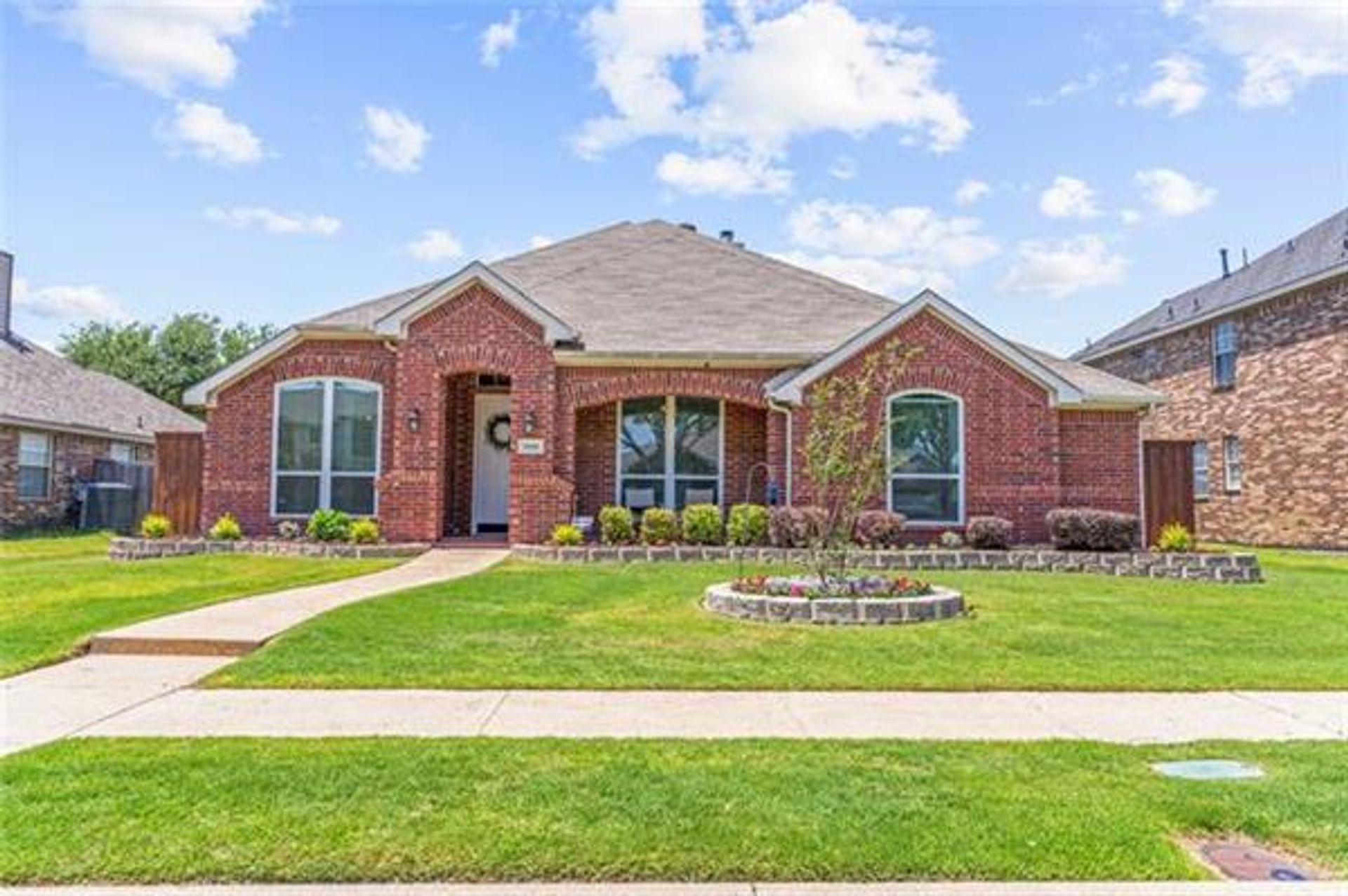 House in Rowlett, Texas 10229224