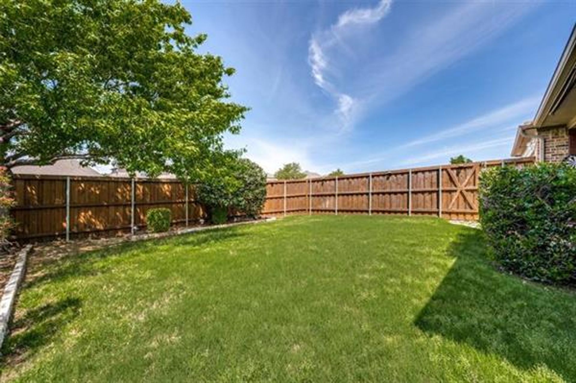 Hus i Lewisville, Texas 10229546