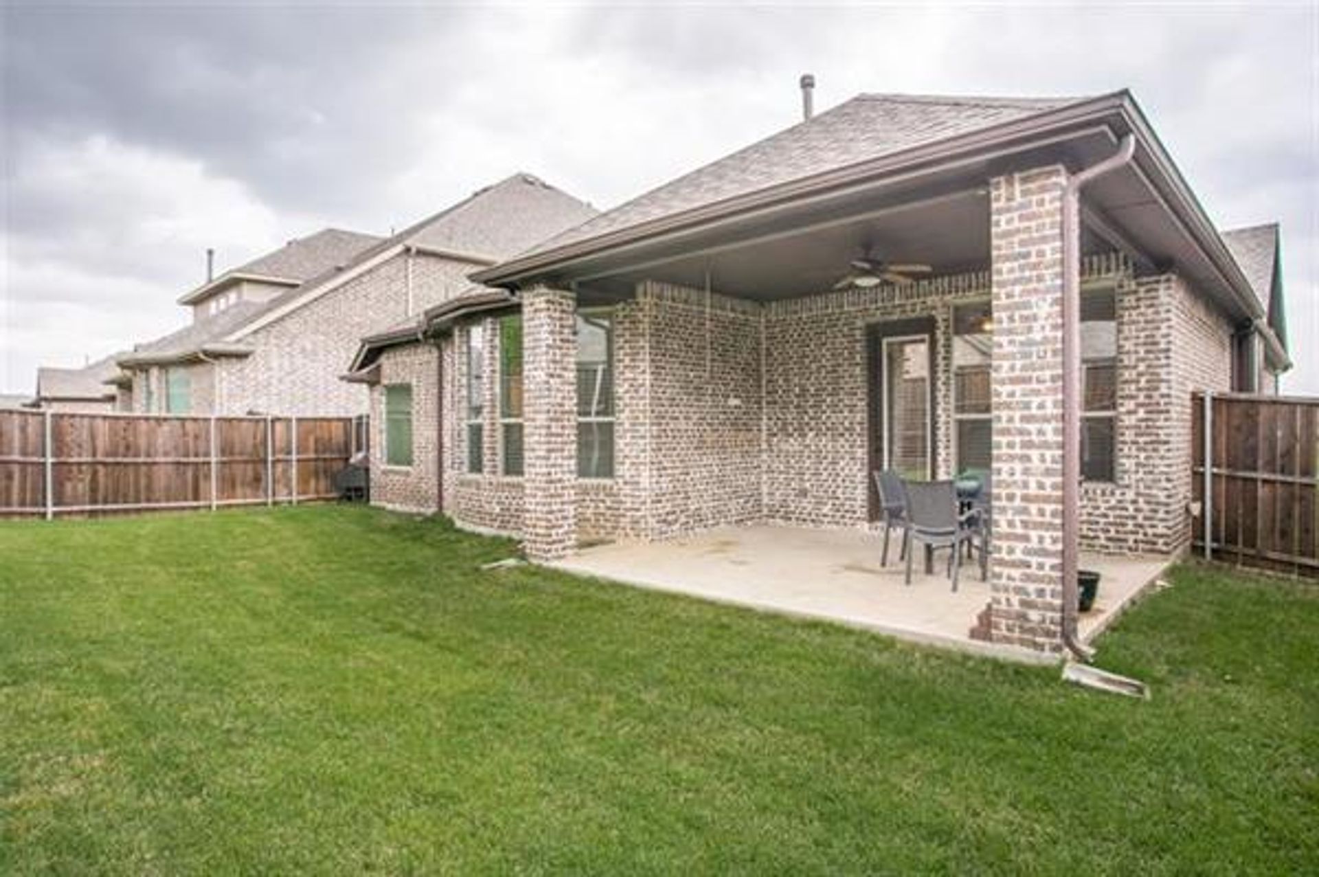 Rumah di Euless, Texas 10229796