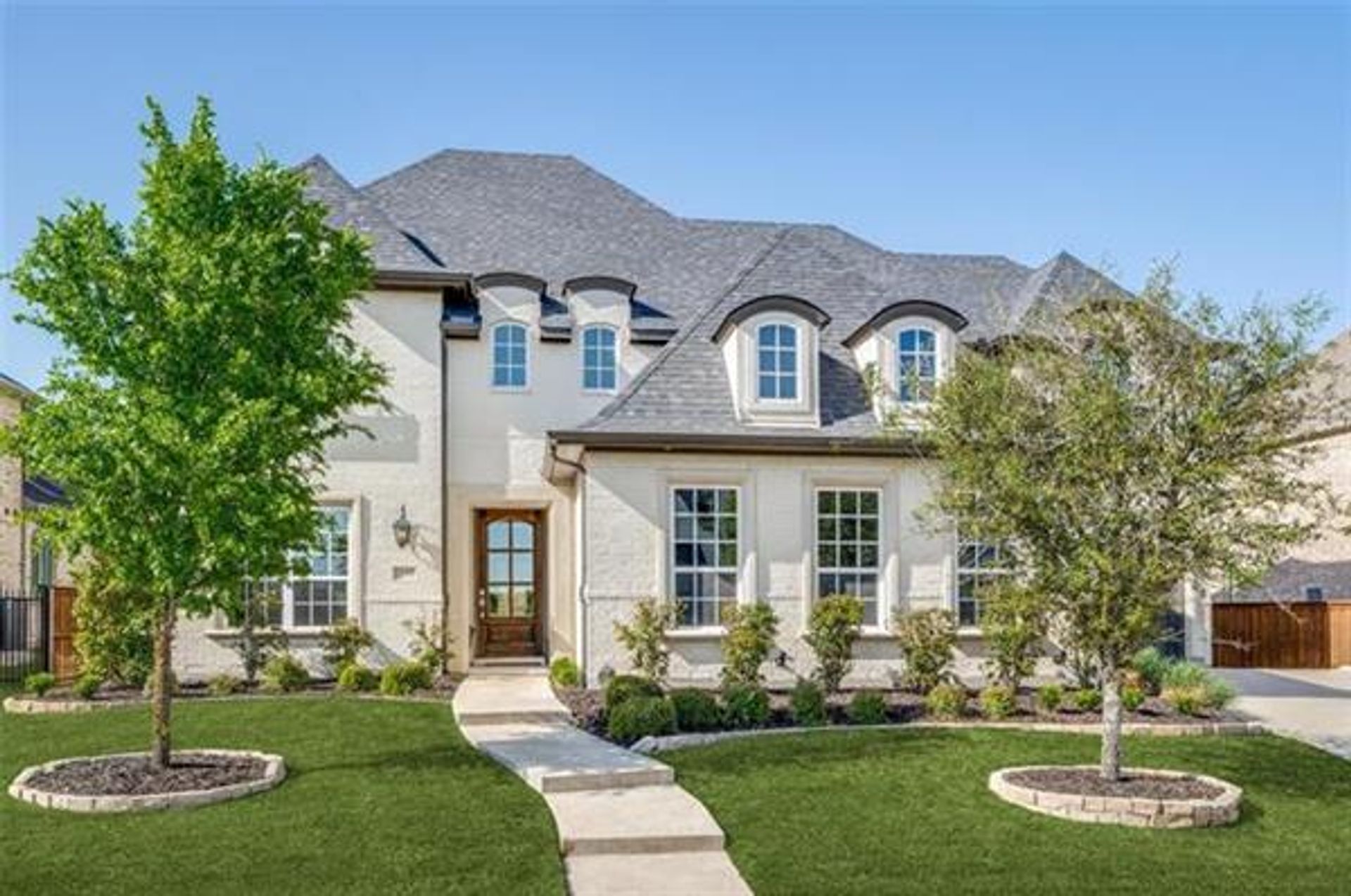 House in Prosper, Texas 10230154