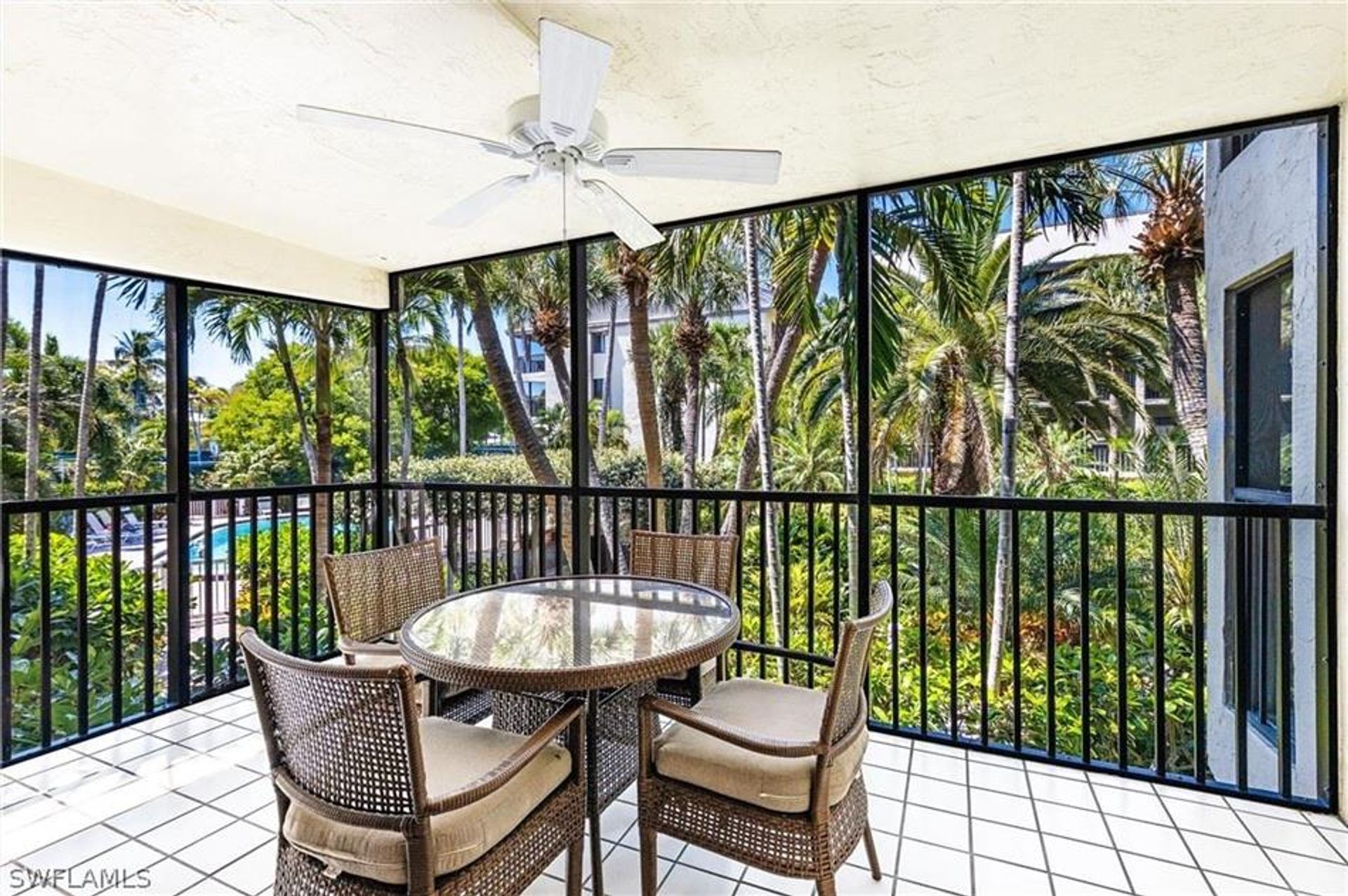 Condominium in Captiva, Florida 10230509