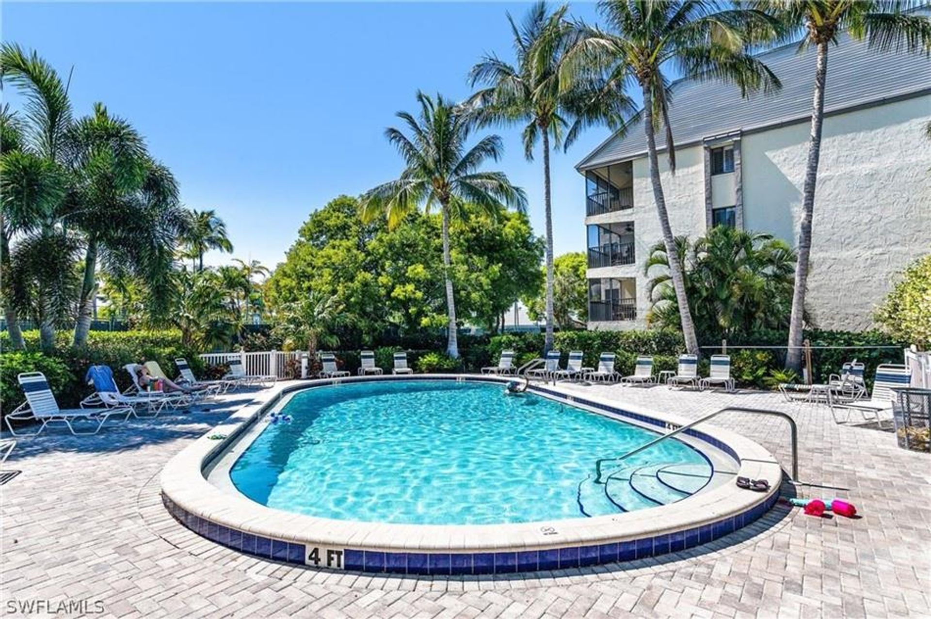 Condominium in Captiva, Florida 10230509