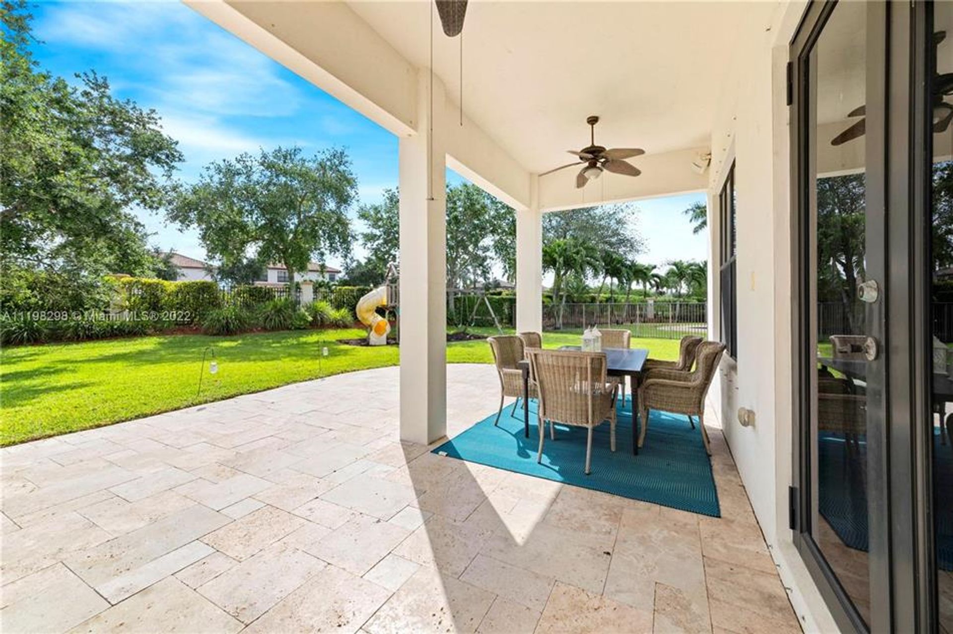 Condominio nel Pembroke Pines, Florida 10230524