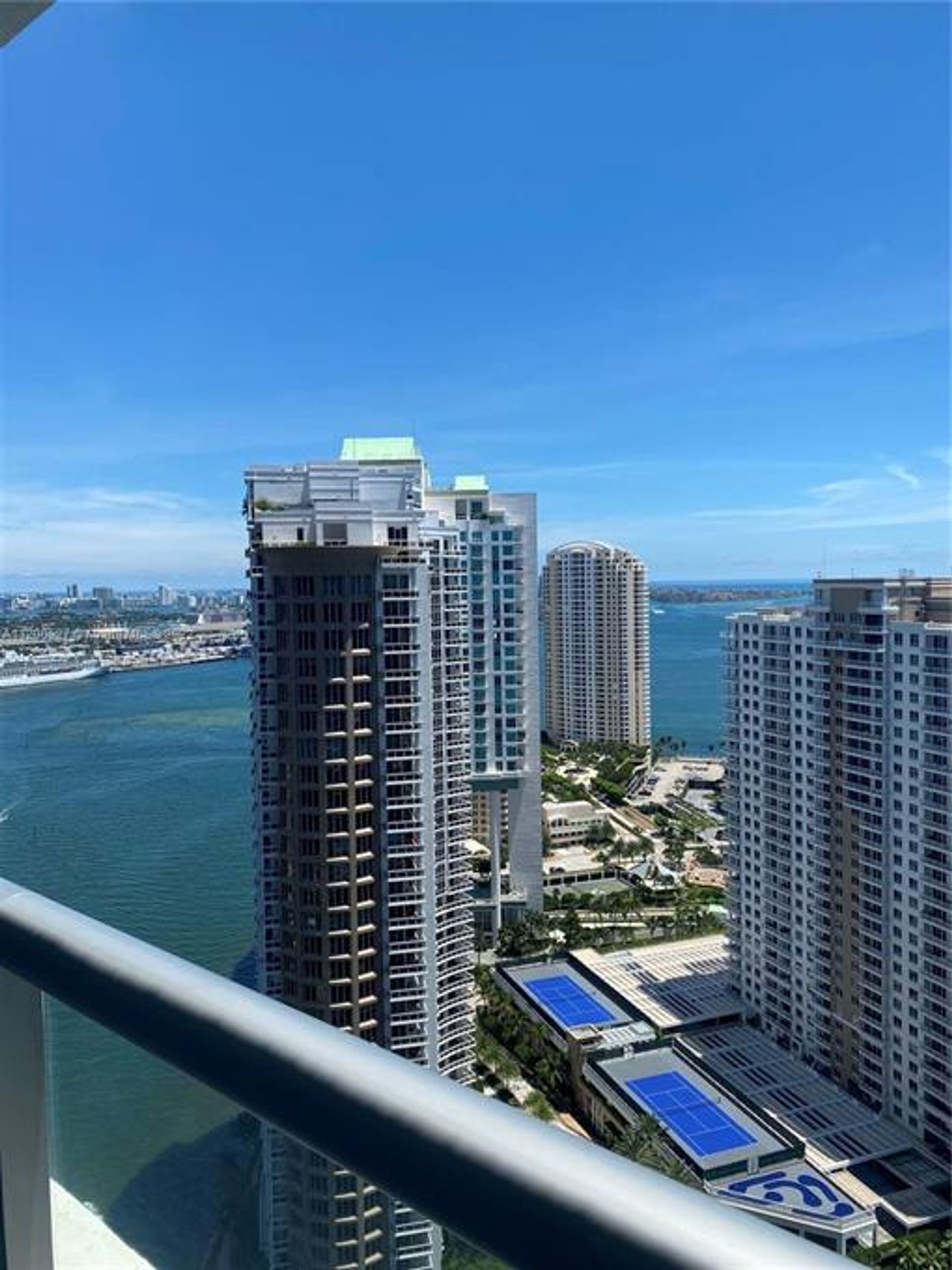 Συγκυριαρχία σε Miami, Florida 10230674