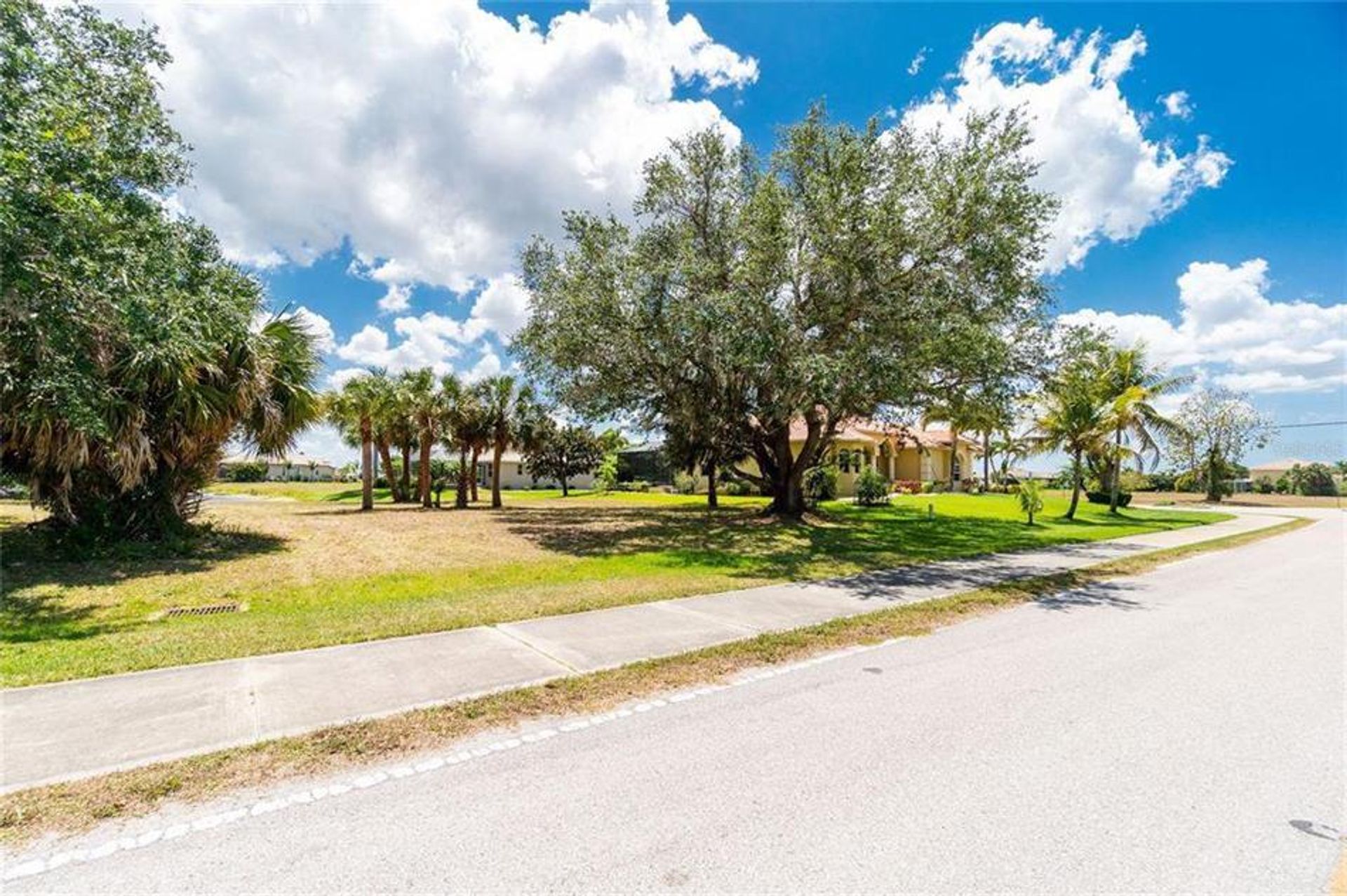 Land i Punta Gorda, Florida 10230739