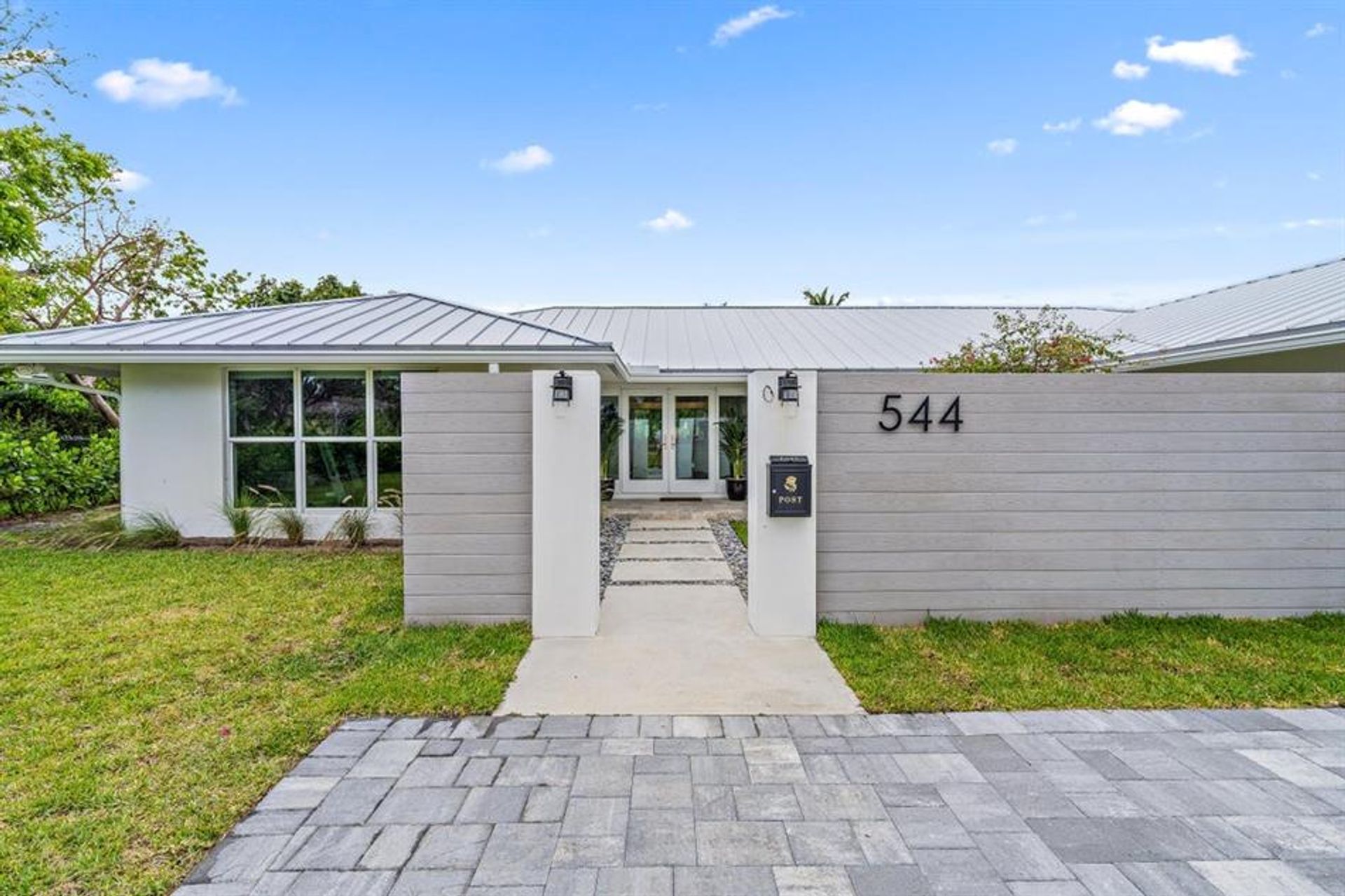 House in Lake Park, Florida 10231982