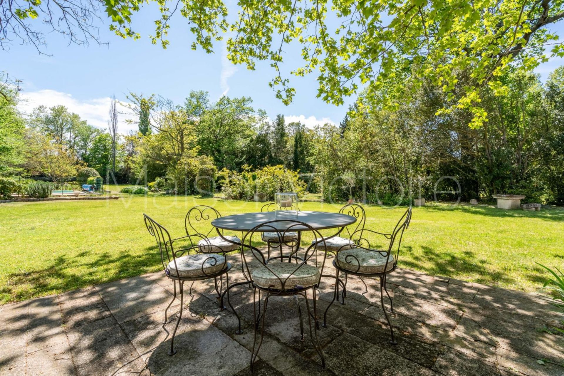 rumah dalam Avignon, Provence-Alpes-Côte d'Azur 10233889