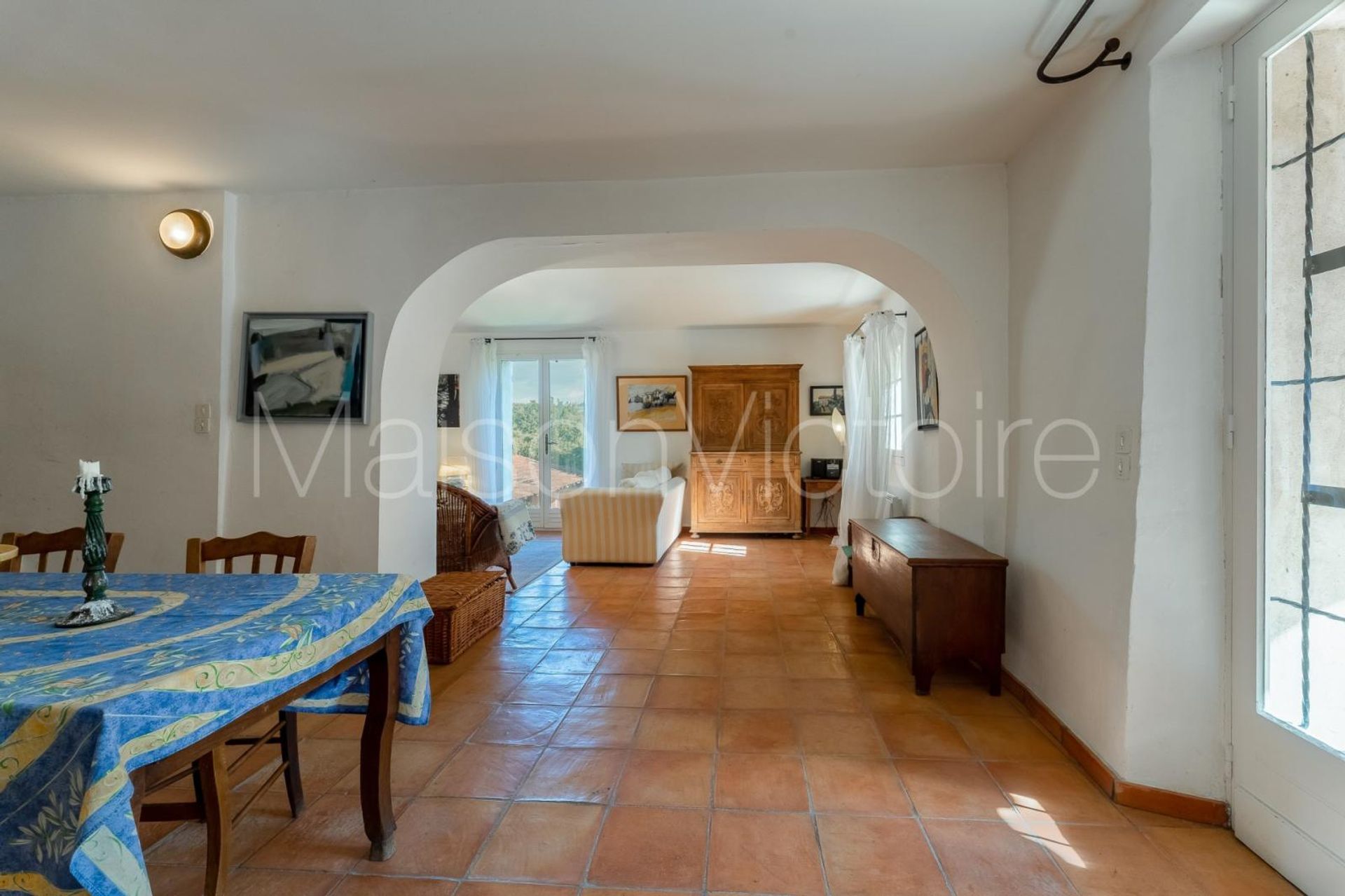 casa en Saiñón, Provenza-Alpes-Costa Azul 10233892