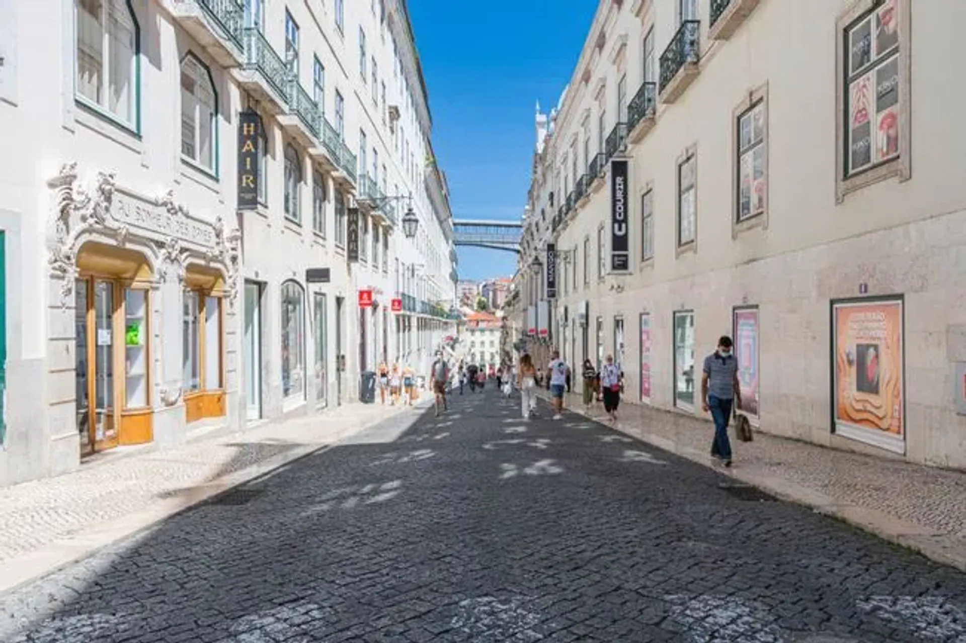 Vastgoed in Lisboa, Rua do Crucifixo 10234174