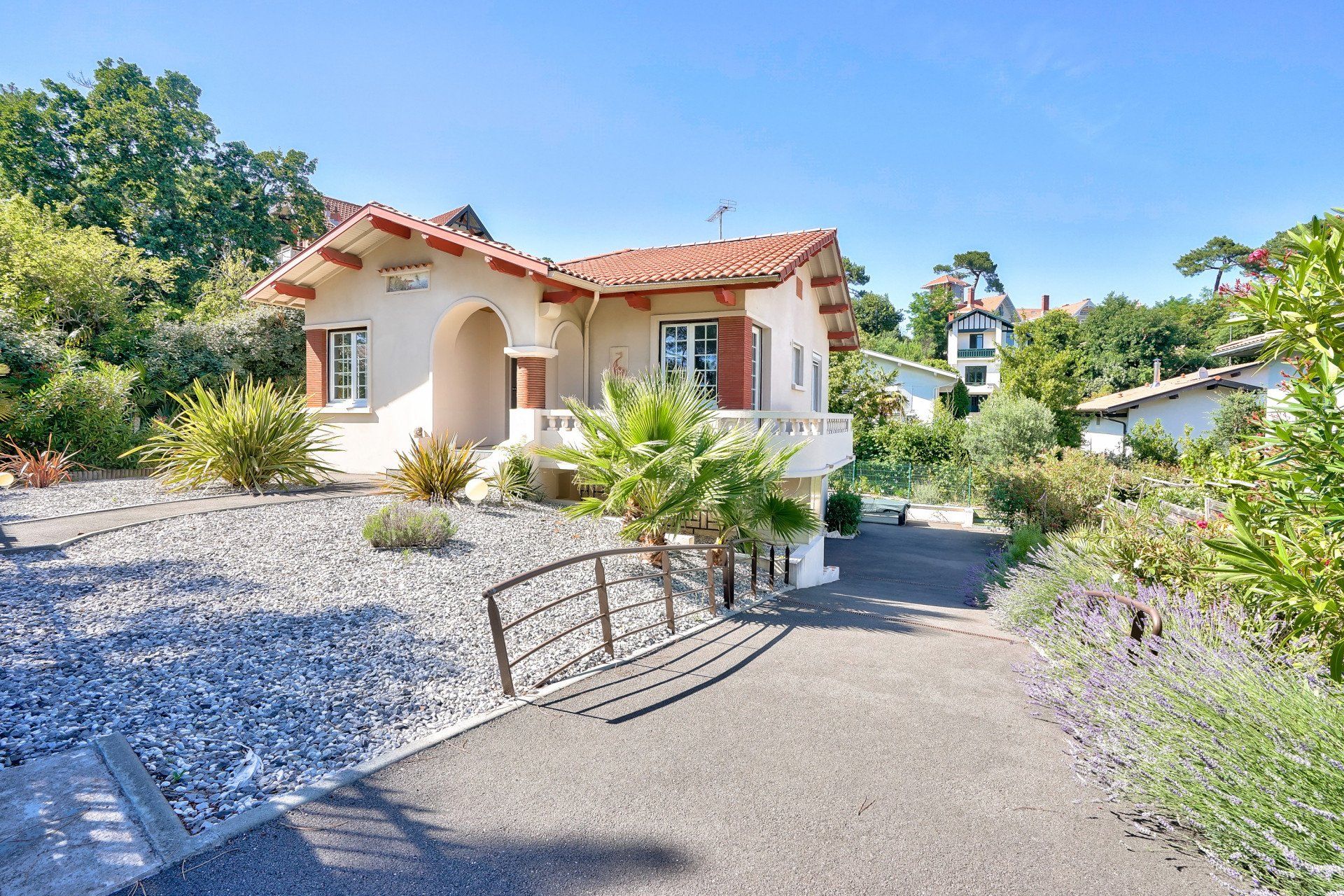 House in Arcachon, Nouvelle-Aquitaine 10234490