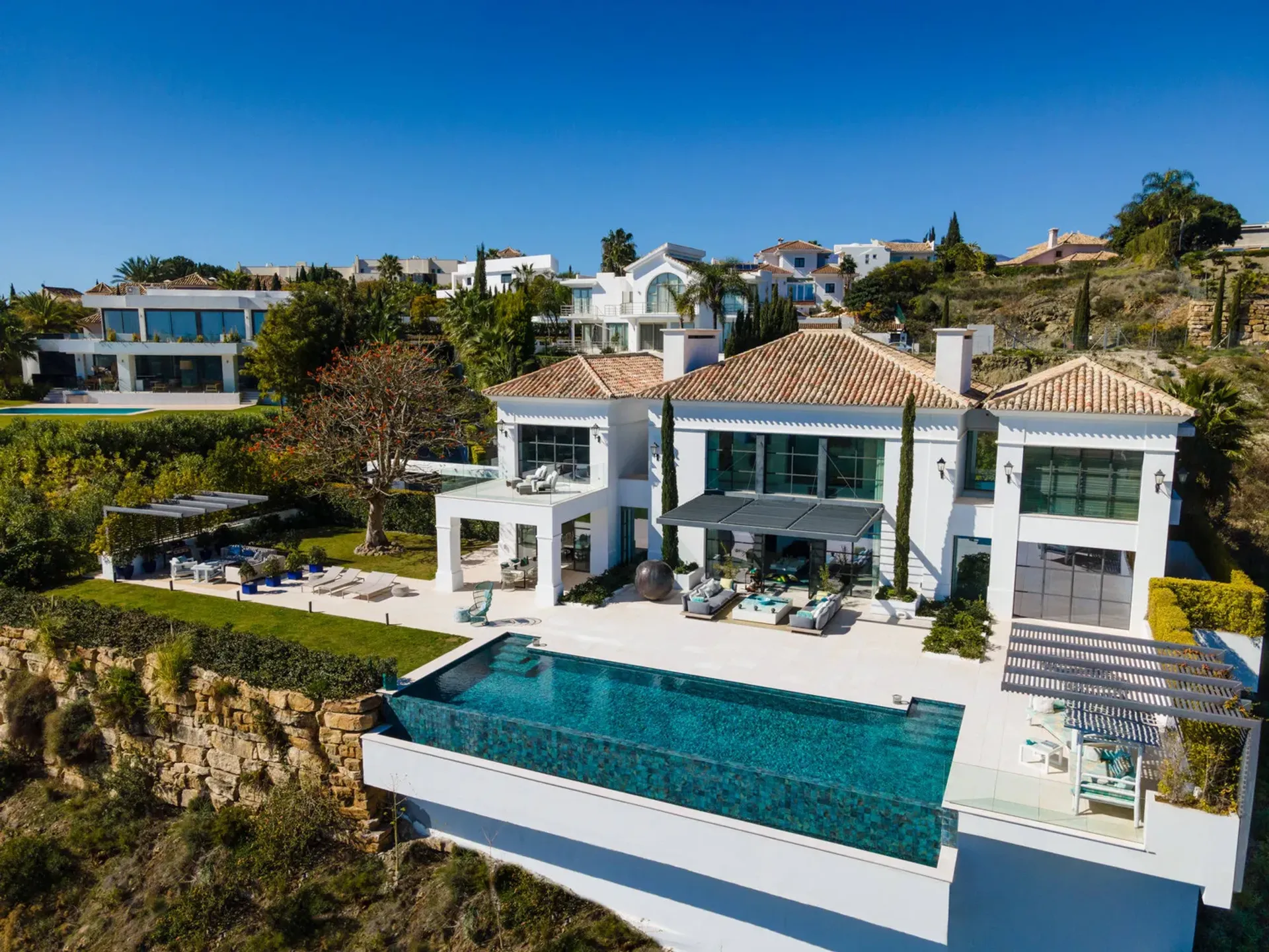 Huis in Marbella, Andalusia 10234687