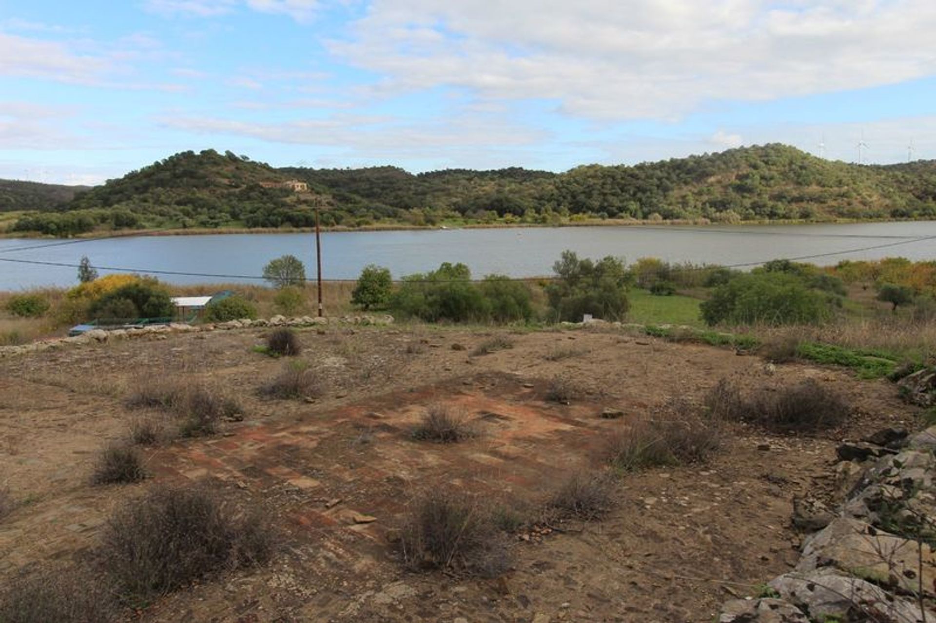 Tierra en odeleita, Faraón 10484771