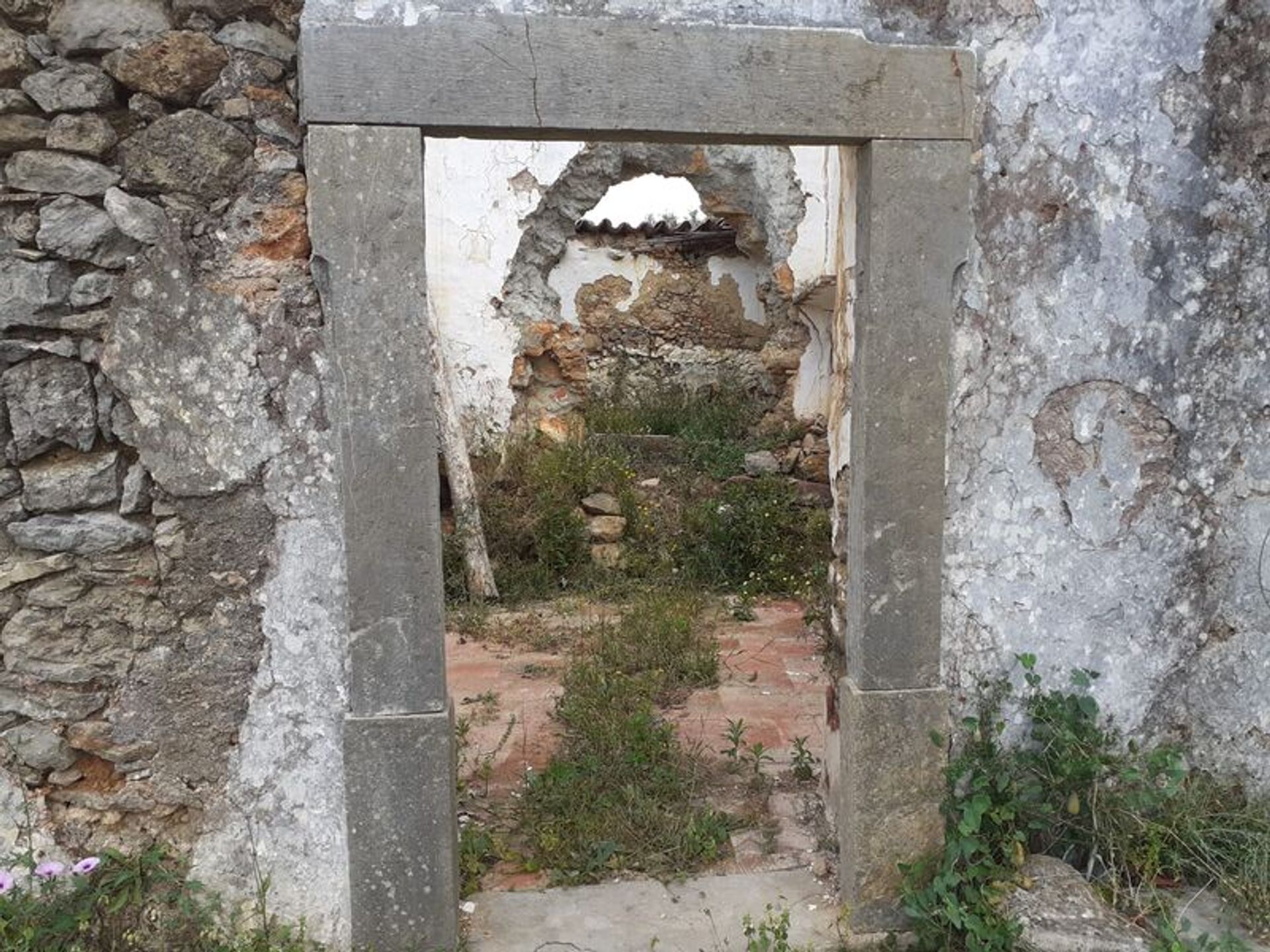 土地 在 Santa Catarina da Fonte do Bispo, Faro 10484864