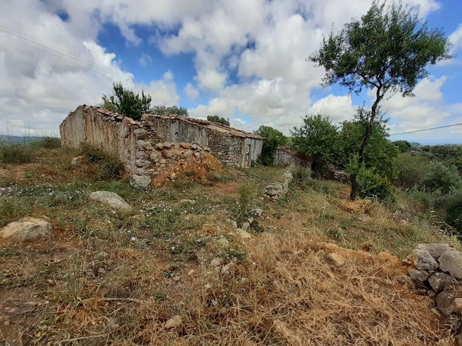 Земельные участки в Santa Catarina da Fonte do Bispo, Faro 10484869