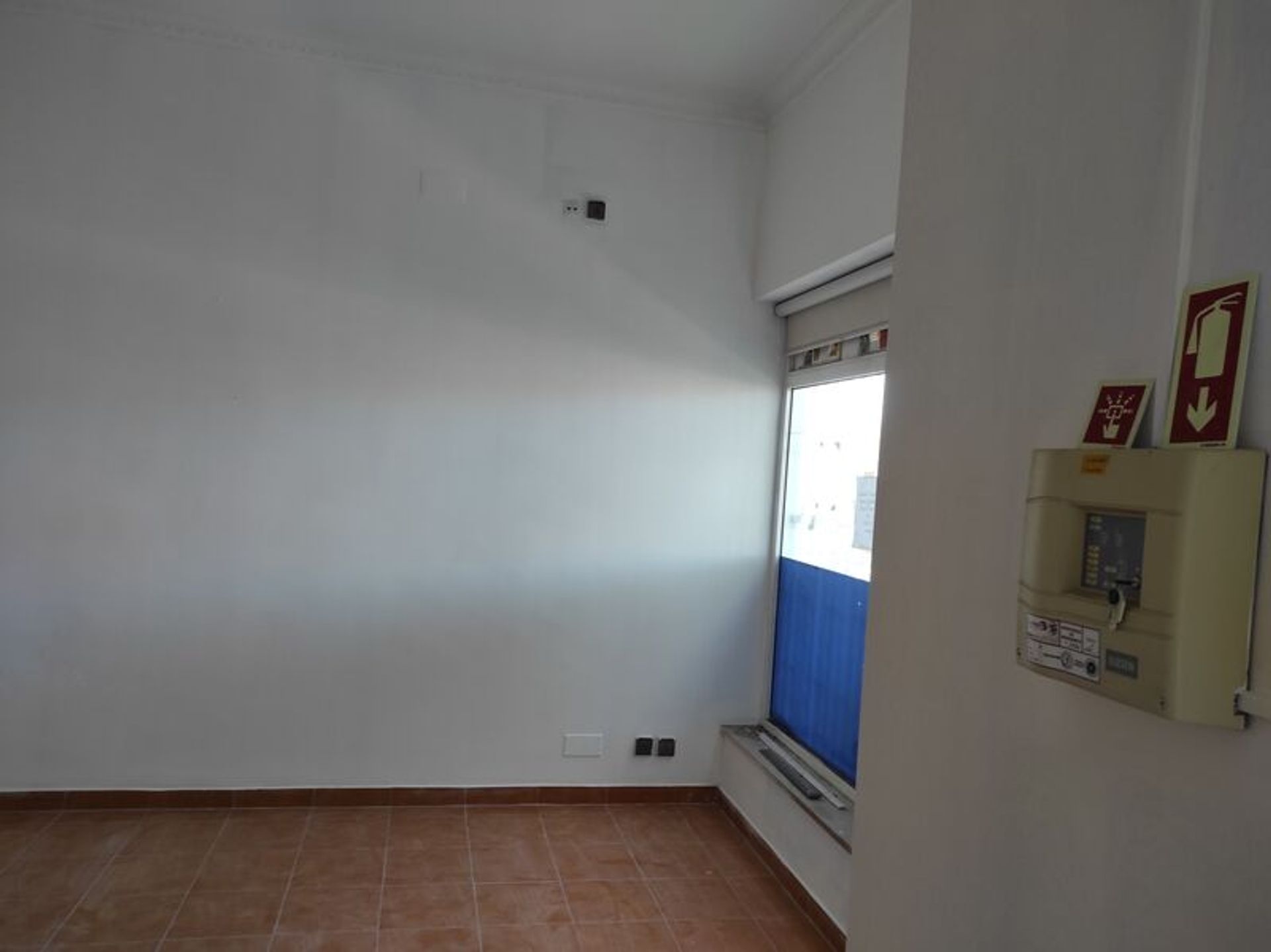 Роздрібна торгівля в Vila Real de Santo António, Faro District 10484953