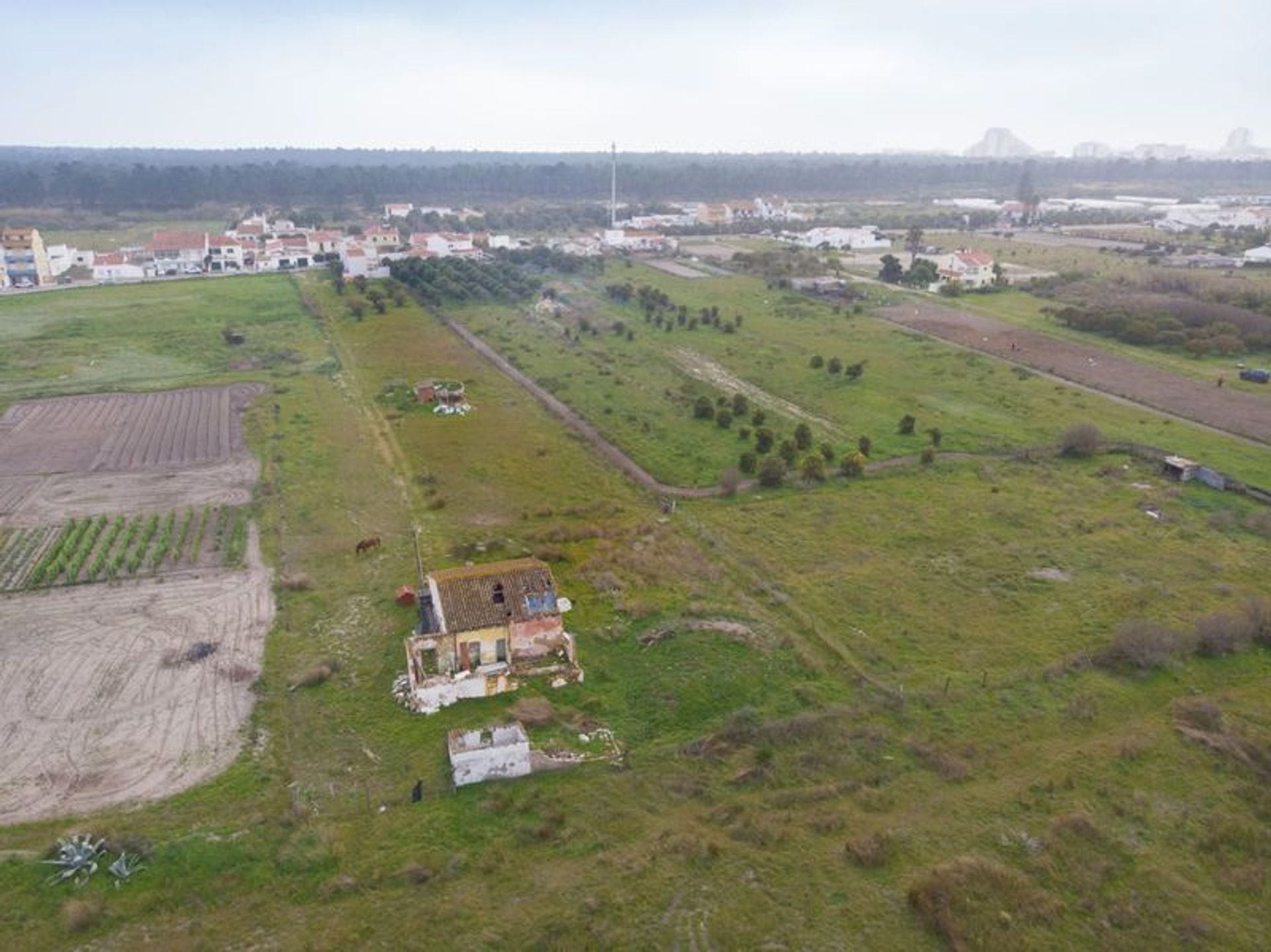 Tanah di Vila Real de Santo António, Faro District 10485233