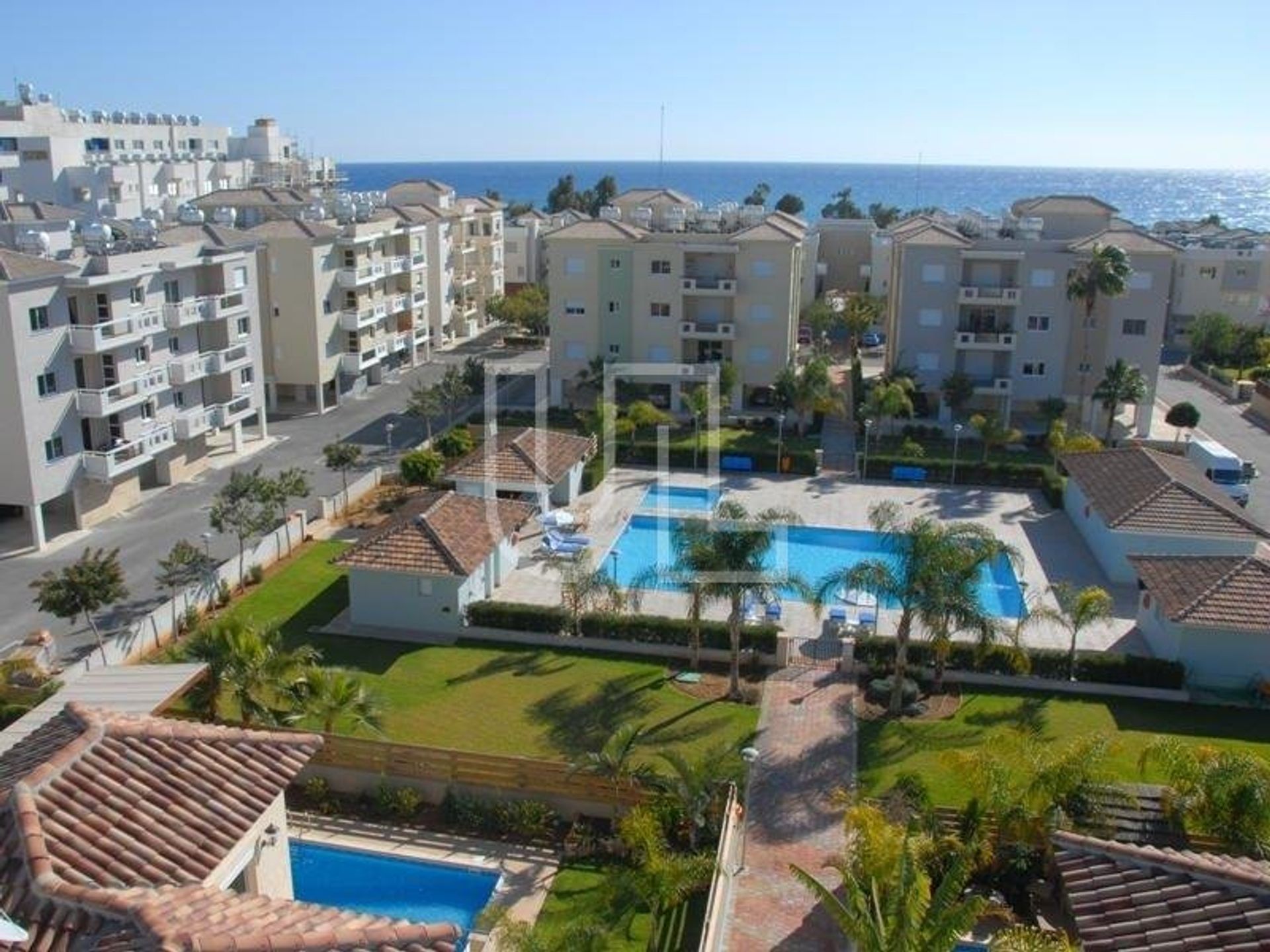 Condominium in Limassol, Limassol 10485400