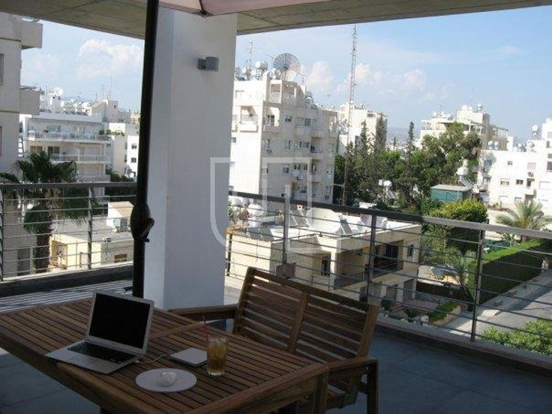 Osakehuoneisto sisään Limassol, Limassol 10485401