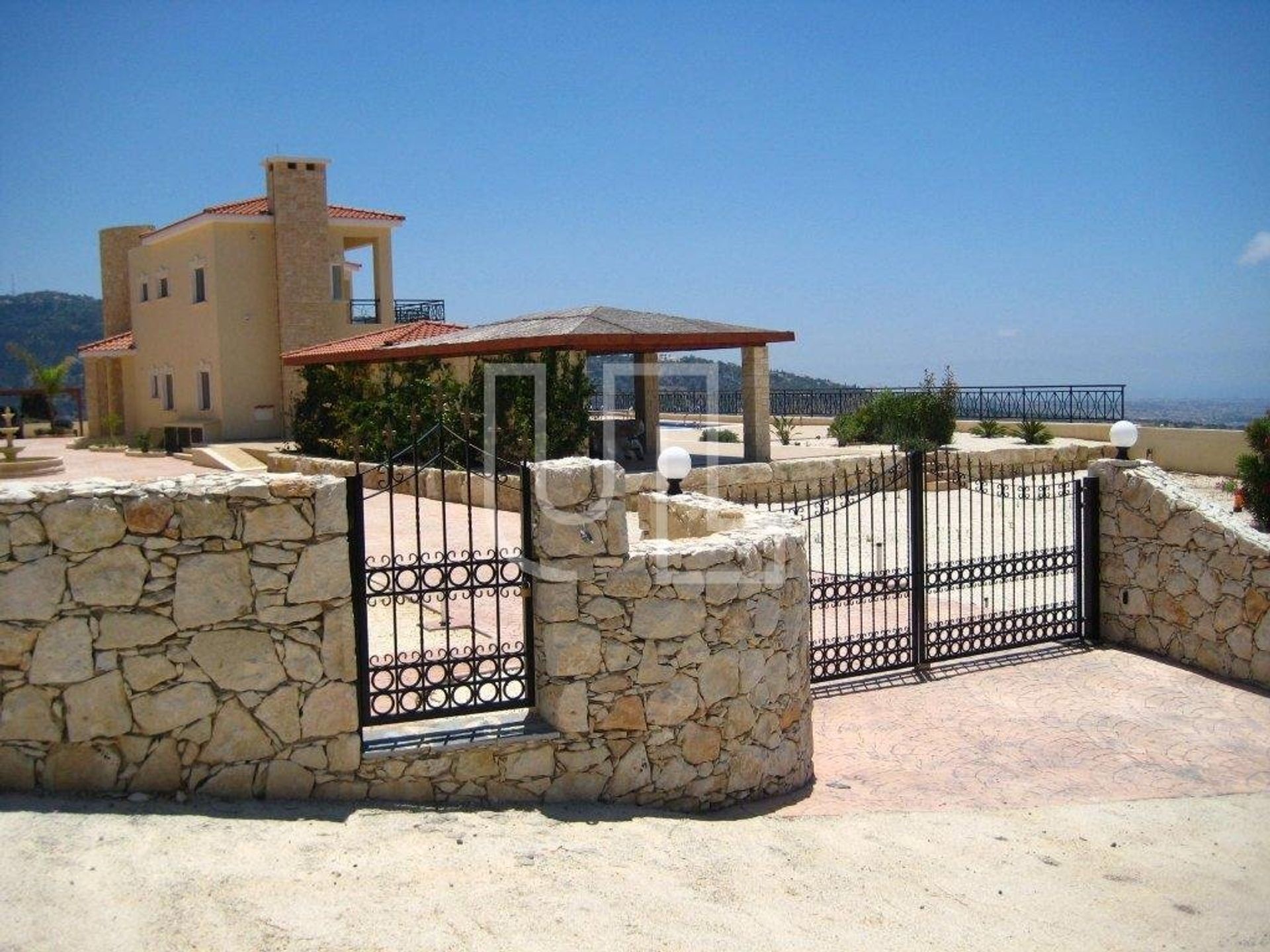 بيت في Peyia, Paphos 10485515