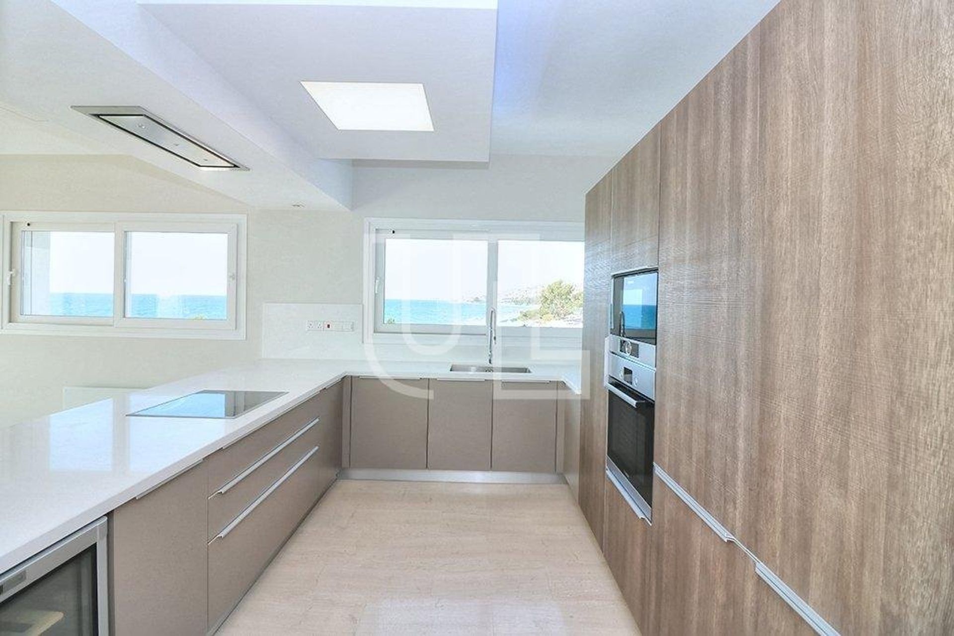 Condominium in Limassol, Limassol 10485540