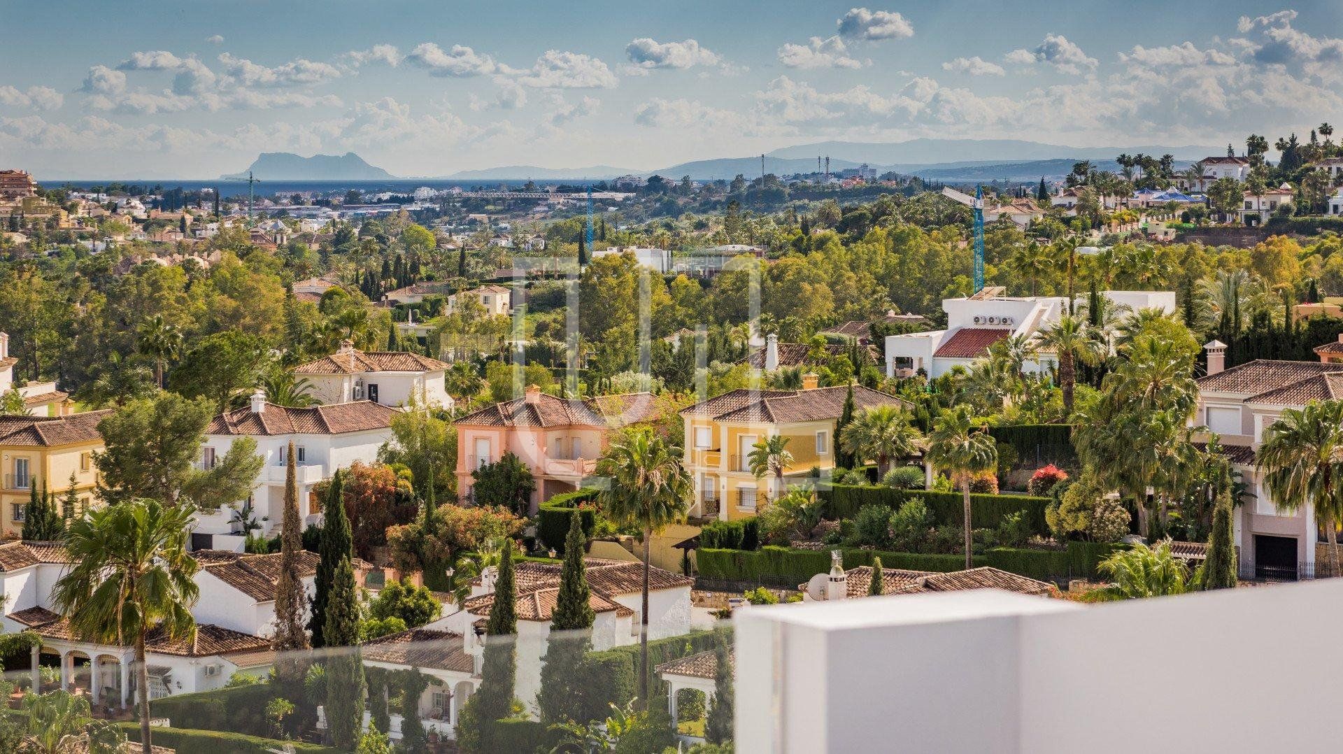 Condominium in Marbella, Andalucía 10485565