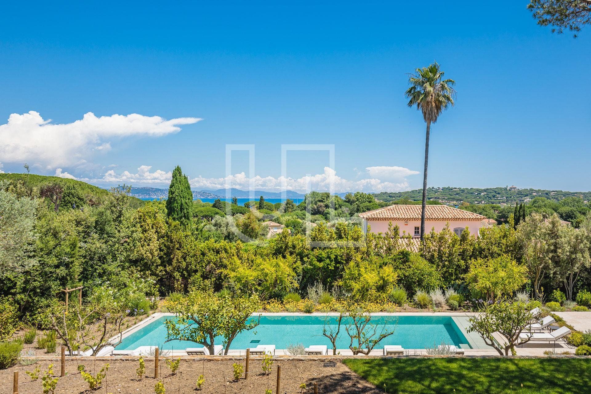 بيت في Saint-Tropez, Provence-Alpes-Côte d'Azur 10485725