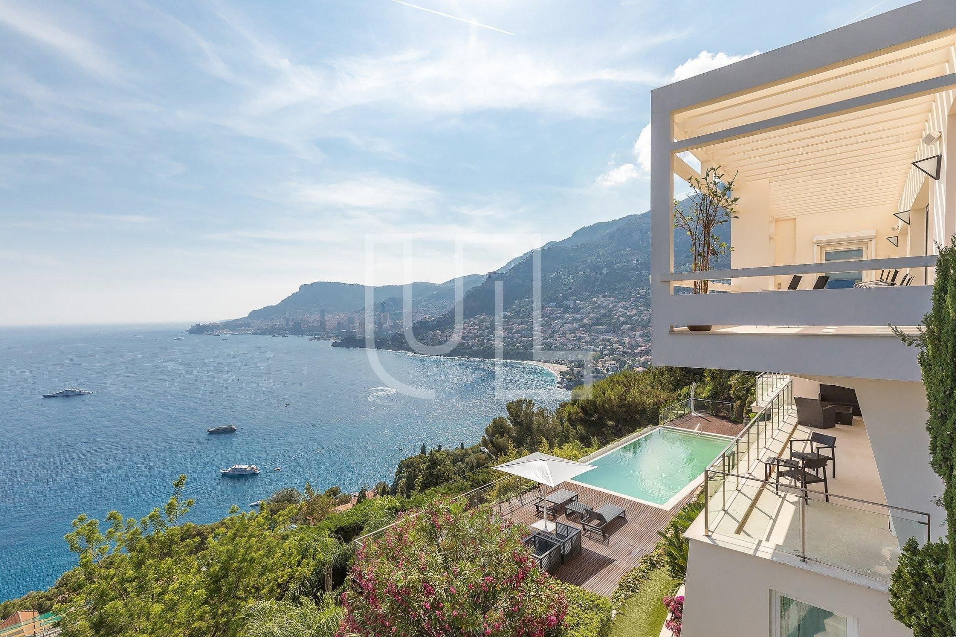 Huis in Cap Martin, Provence-Alpes-Cote d'Azur 10485759