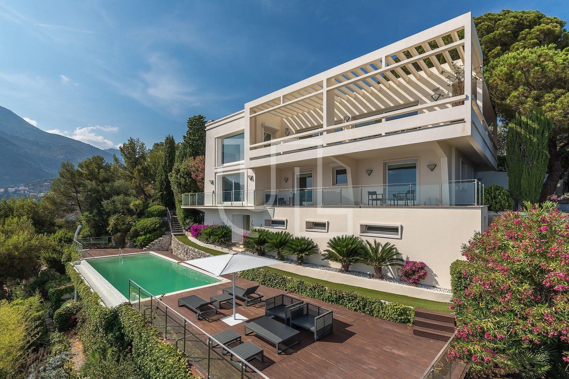 σπίτι σε Cap Martin, Provence-Alpes-Cote d'Azur 10485759