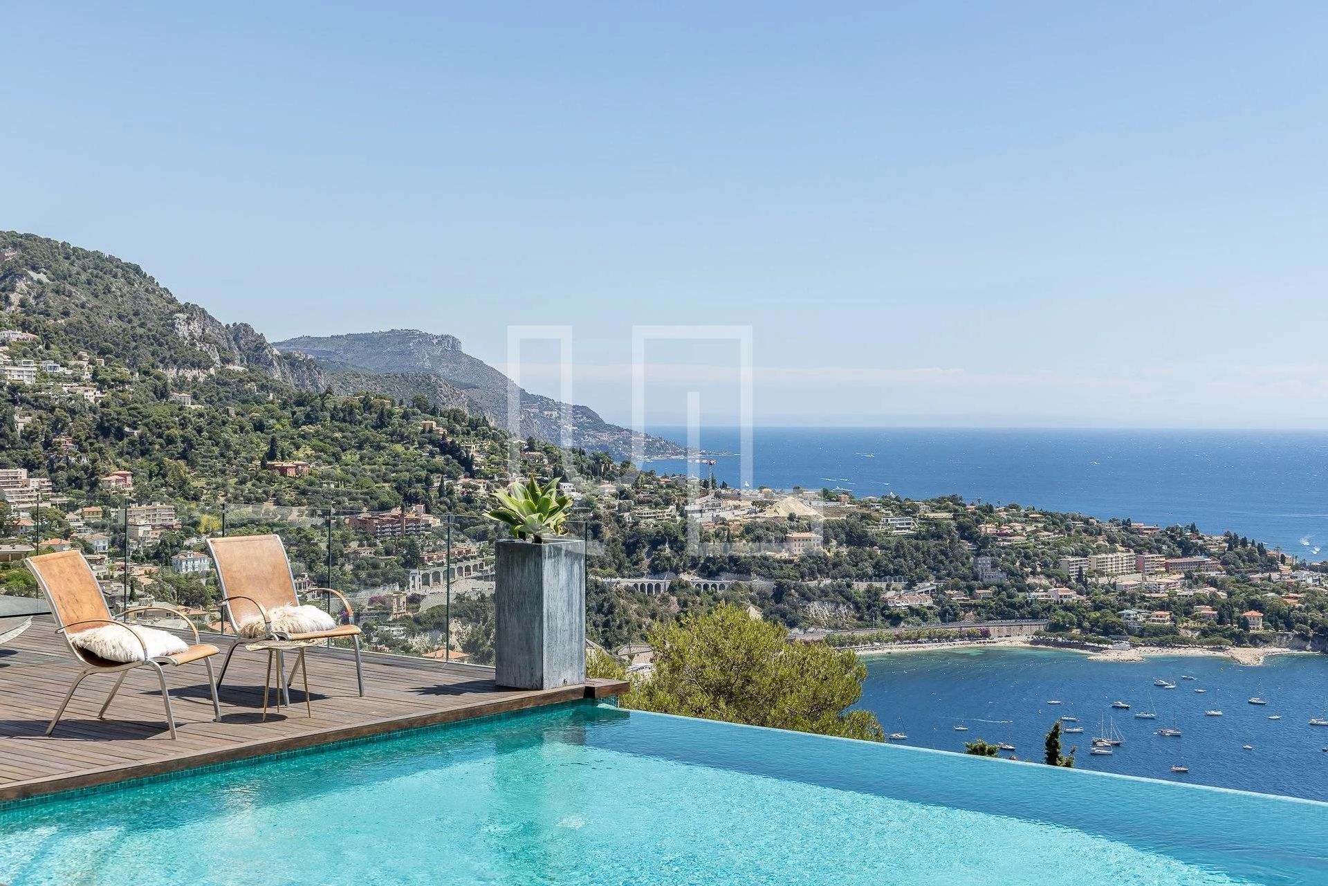 House in Villefranche-sur-Mer, Provence-Alpes-Côte d'Azur 10485795