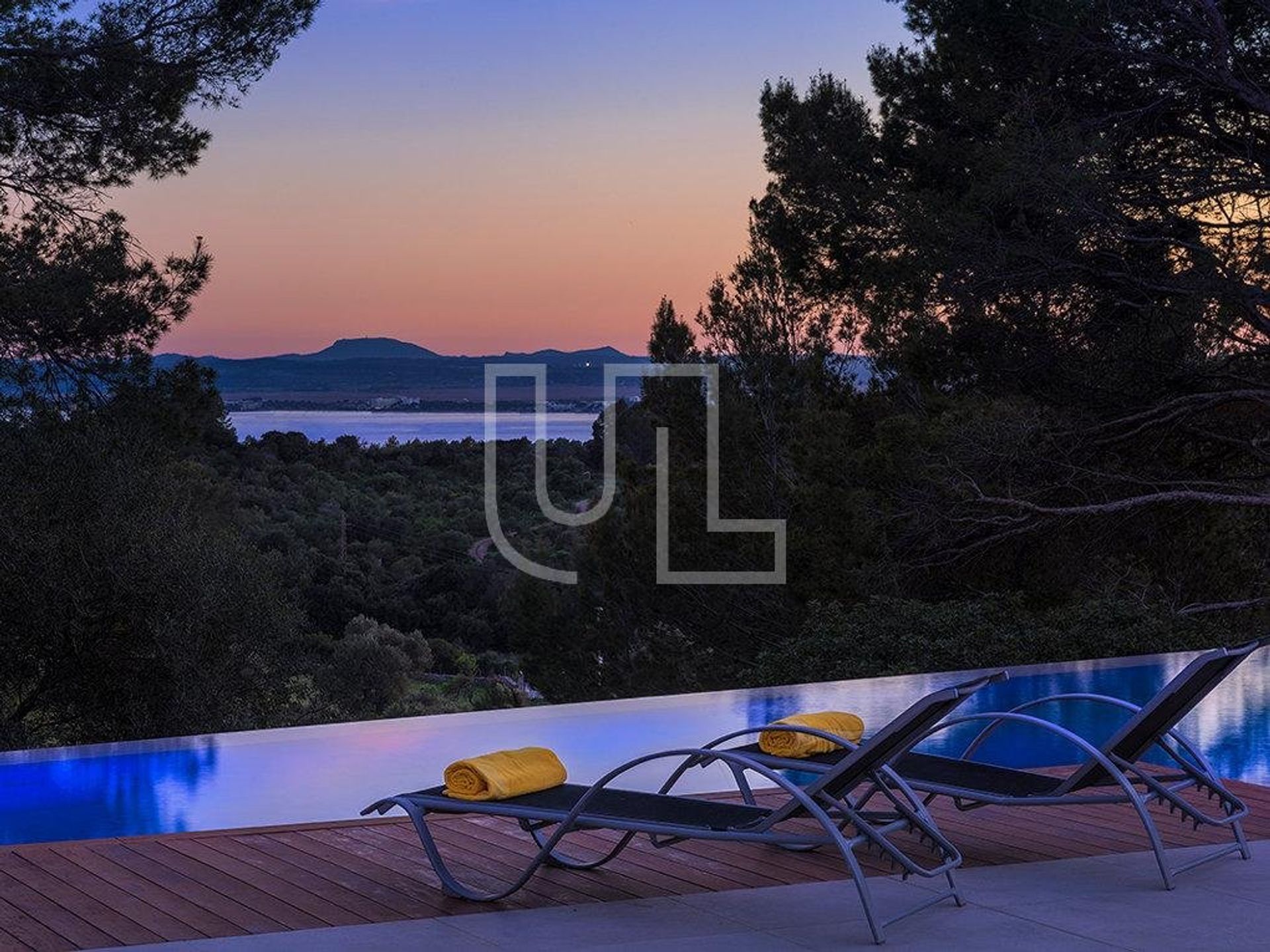 House in Alcudia, Balearic Islands 10485856